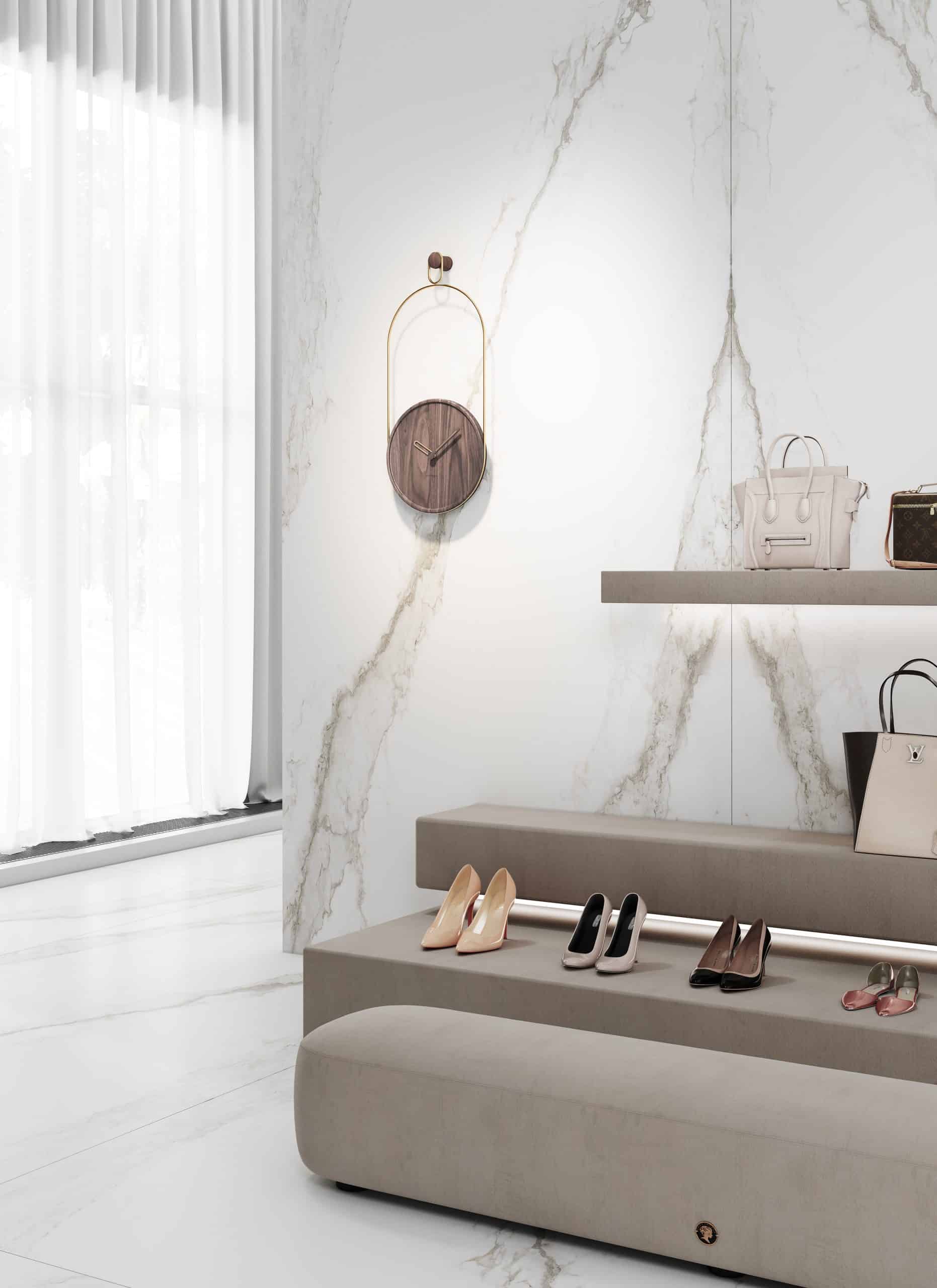 Nástěnné hodiny ESLABON ořechové dřevo s mosazným detailem