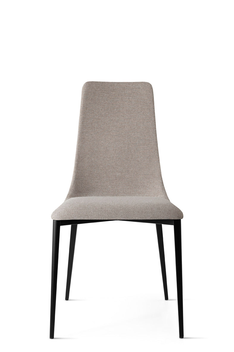 ETOILE upholstered chair with a black metal base