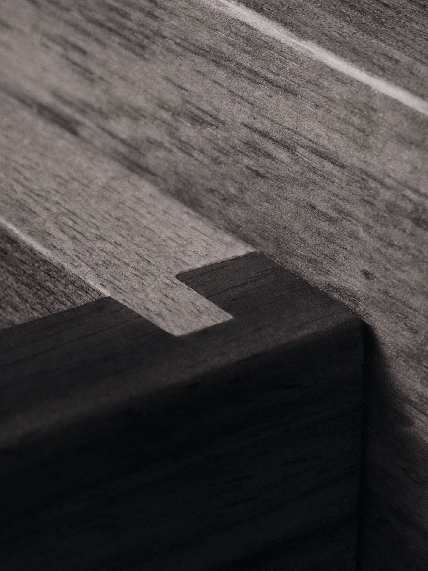 Psací stůl se zásuvkou FEVE ořechové dřevo