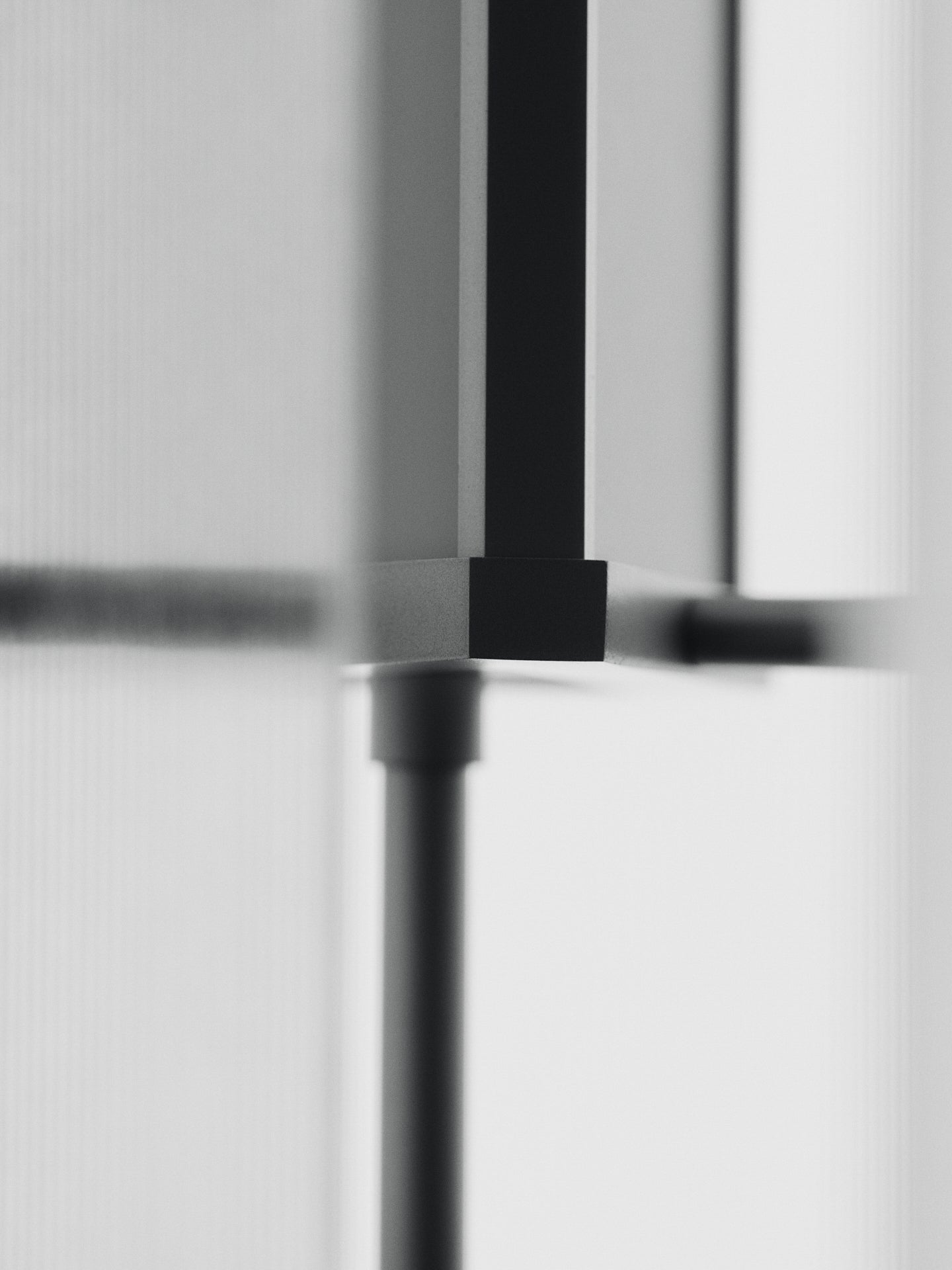 Lampa wisząca OESTE szkło ryflowane – ferm LIVING