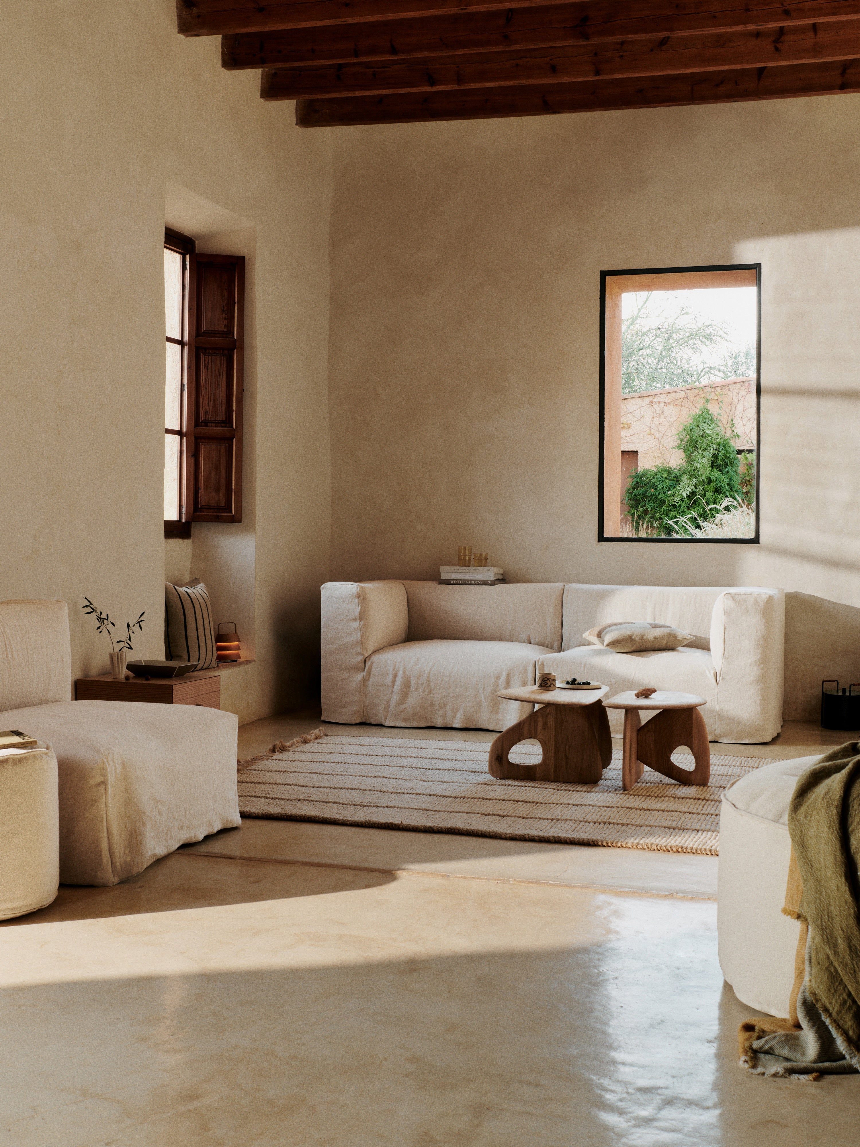 Konferenční stolek OAR z masivního olejovaného dubu