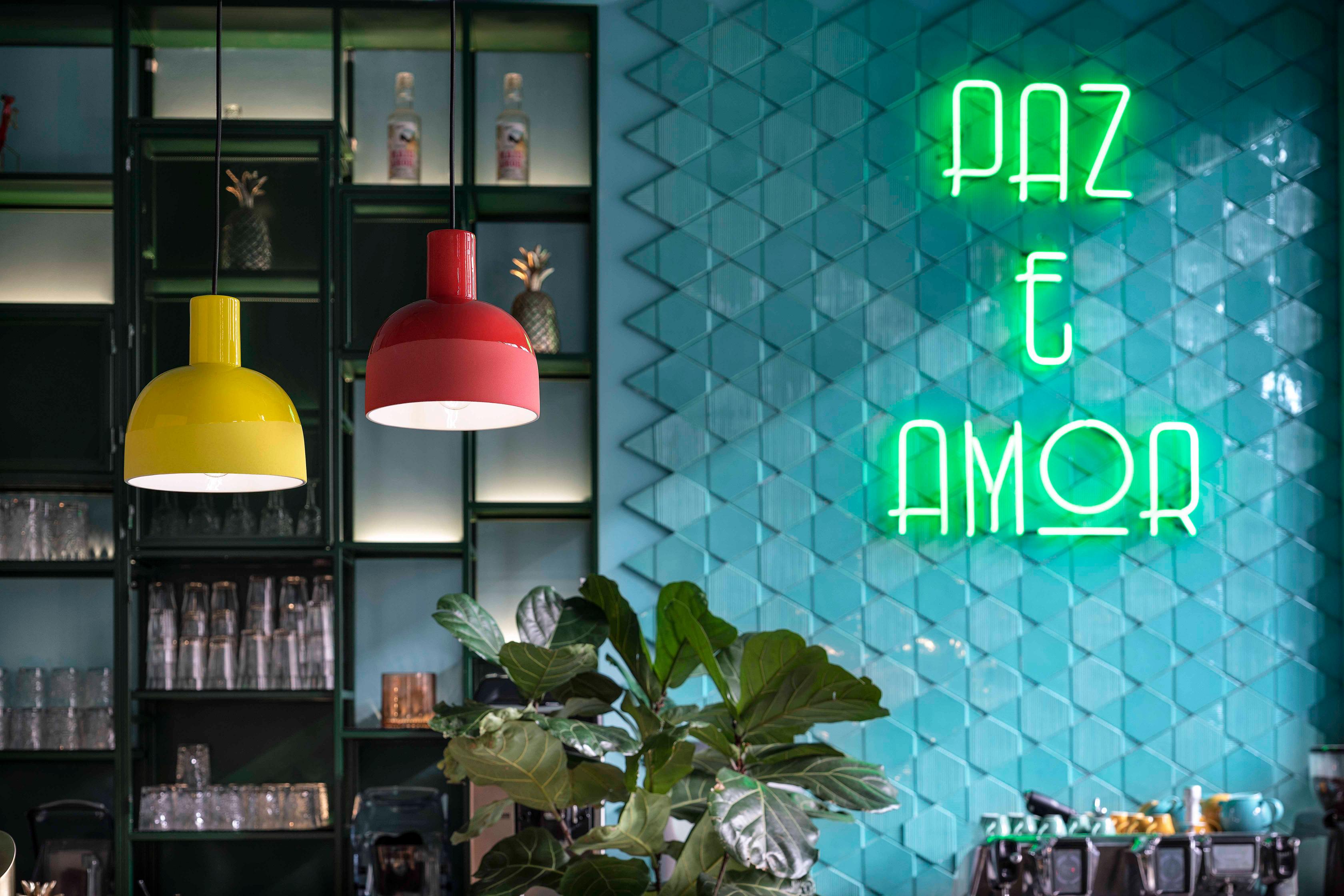 CAXIXI ceramic pendant lamp in bottle green