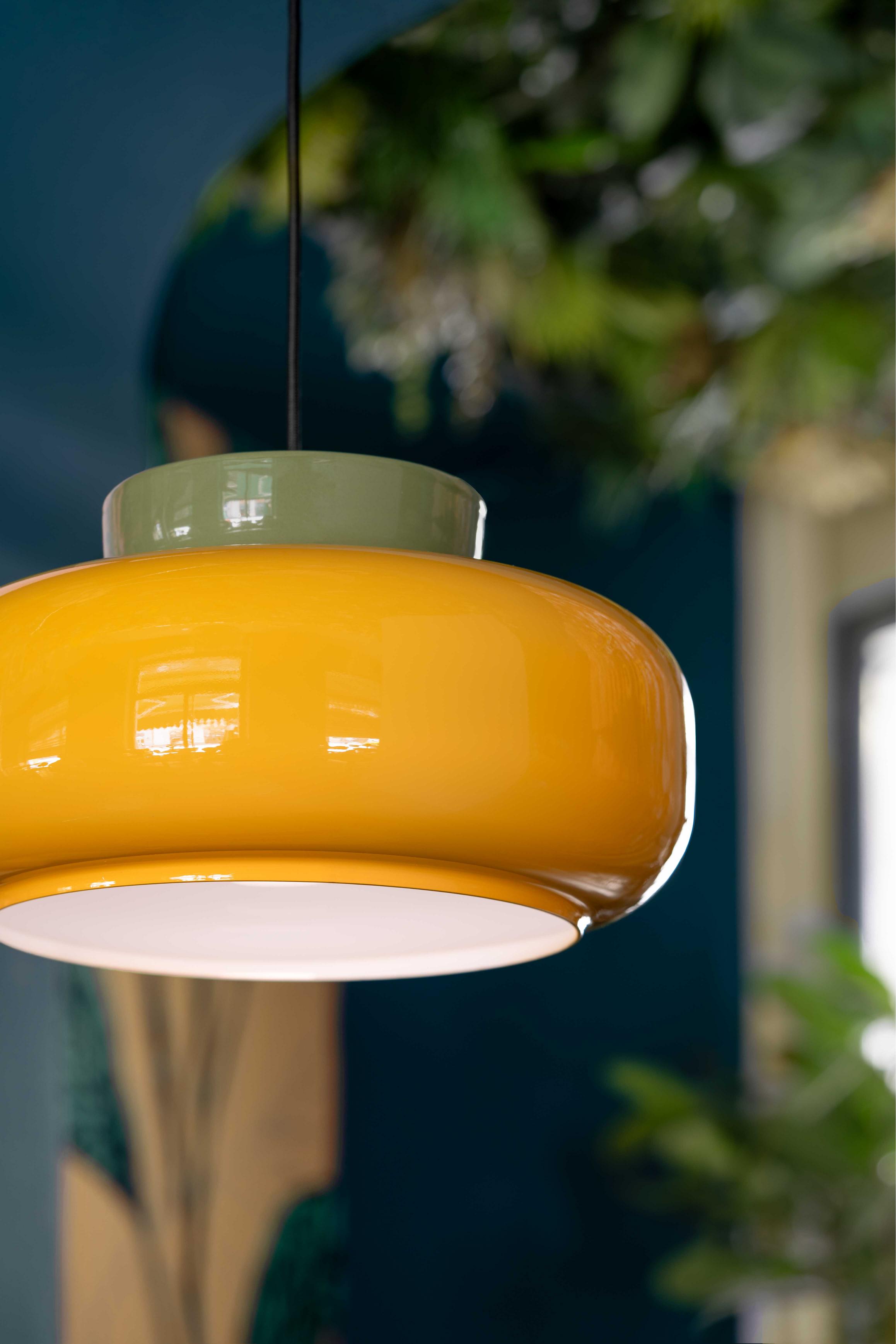 MARACANÀ yellow ceramic pendant lamp with sage