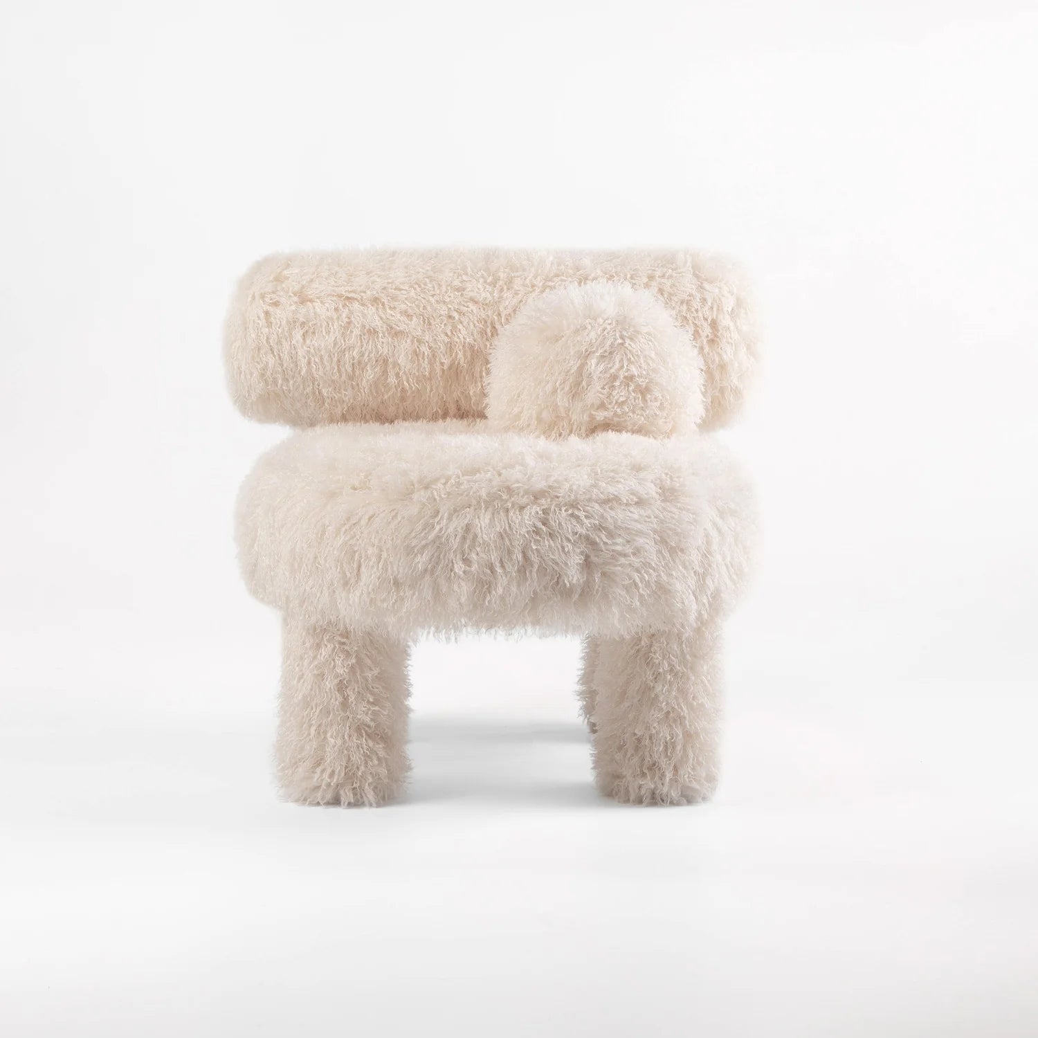 GROPIUS CS1 Armchair - FLUFFY EDITION artificial fur