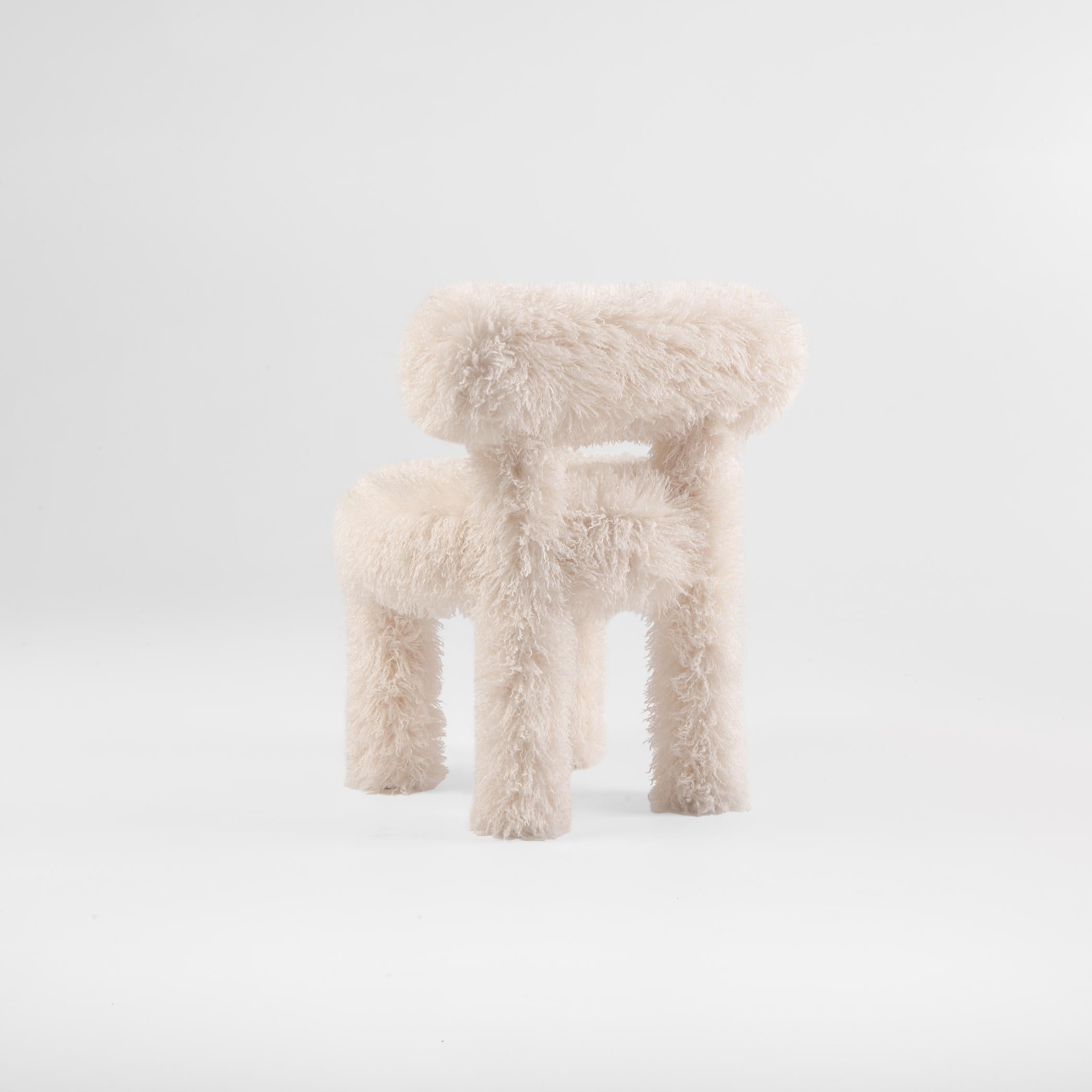 GROPIUS CS1 Chair - FLUFFY EDITION artificial fur