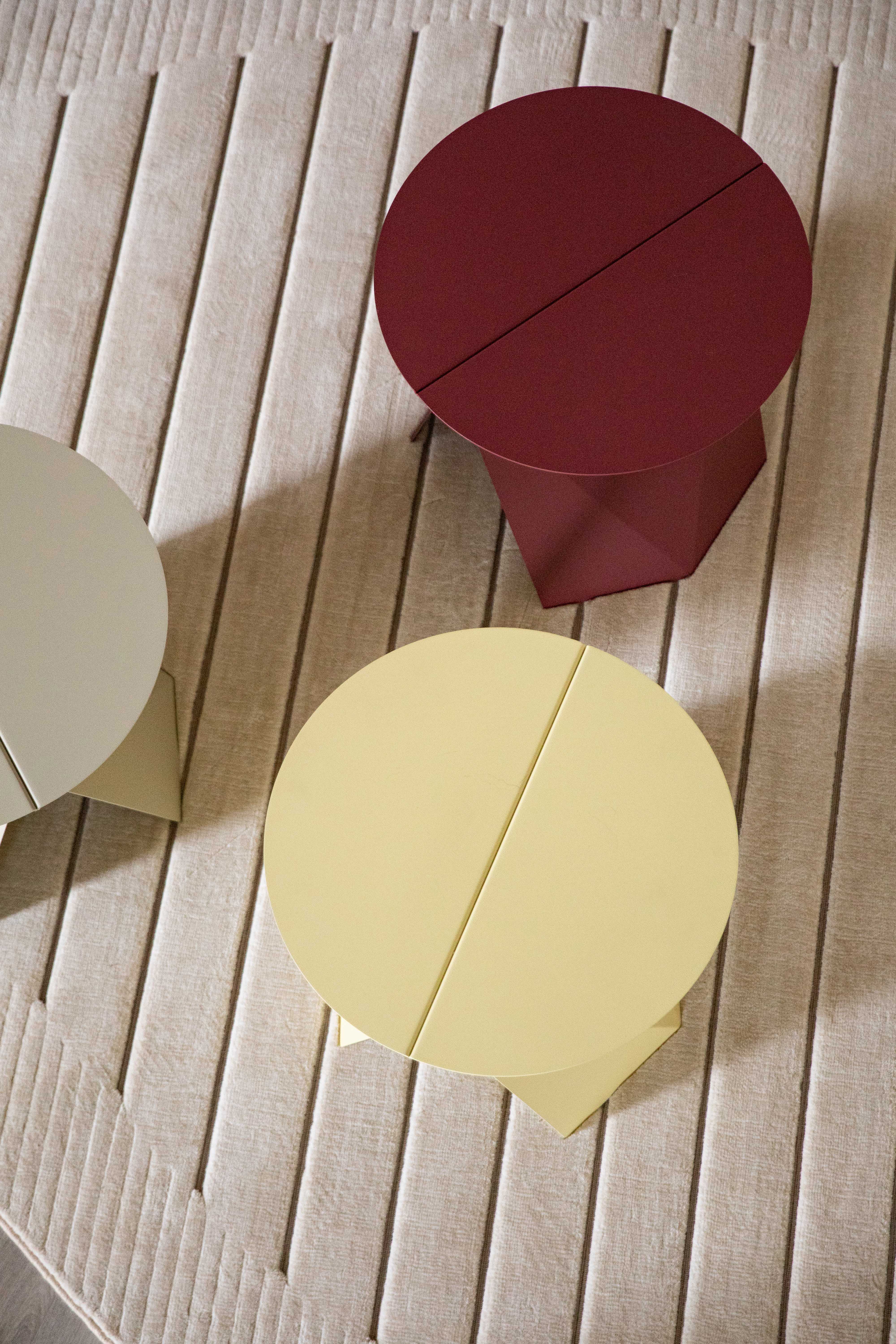 Boční stolek FOLDY žlutý