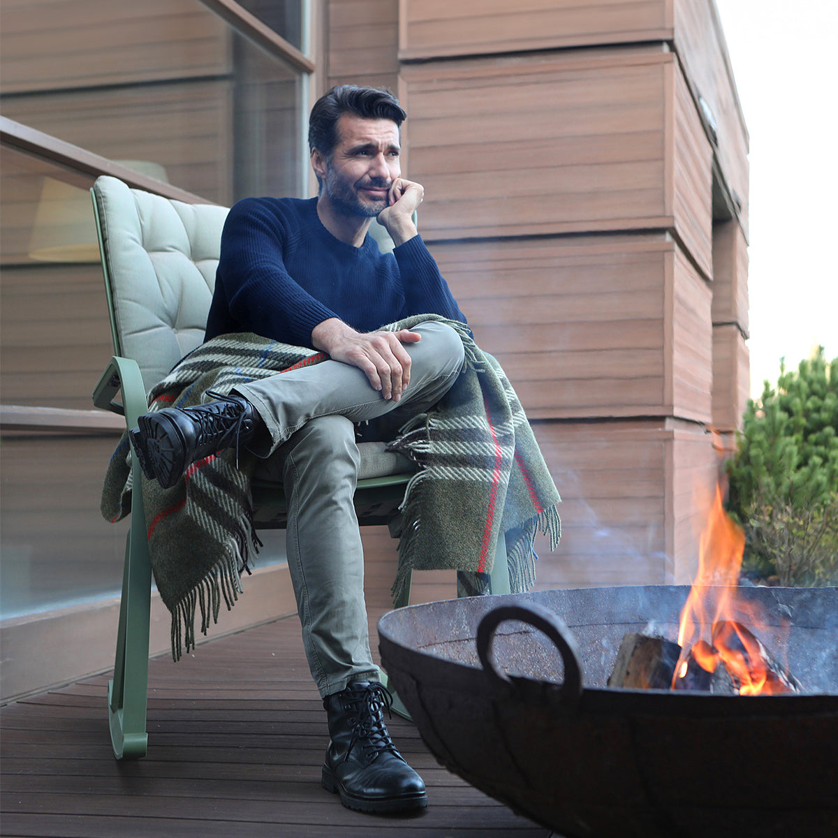 FOLIO Outdoor Armchair in Anthracite