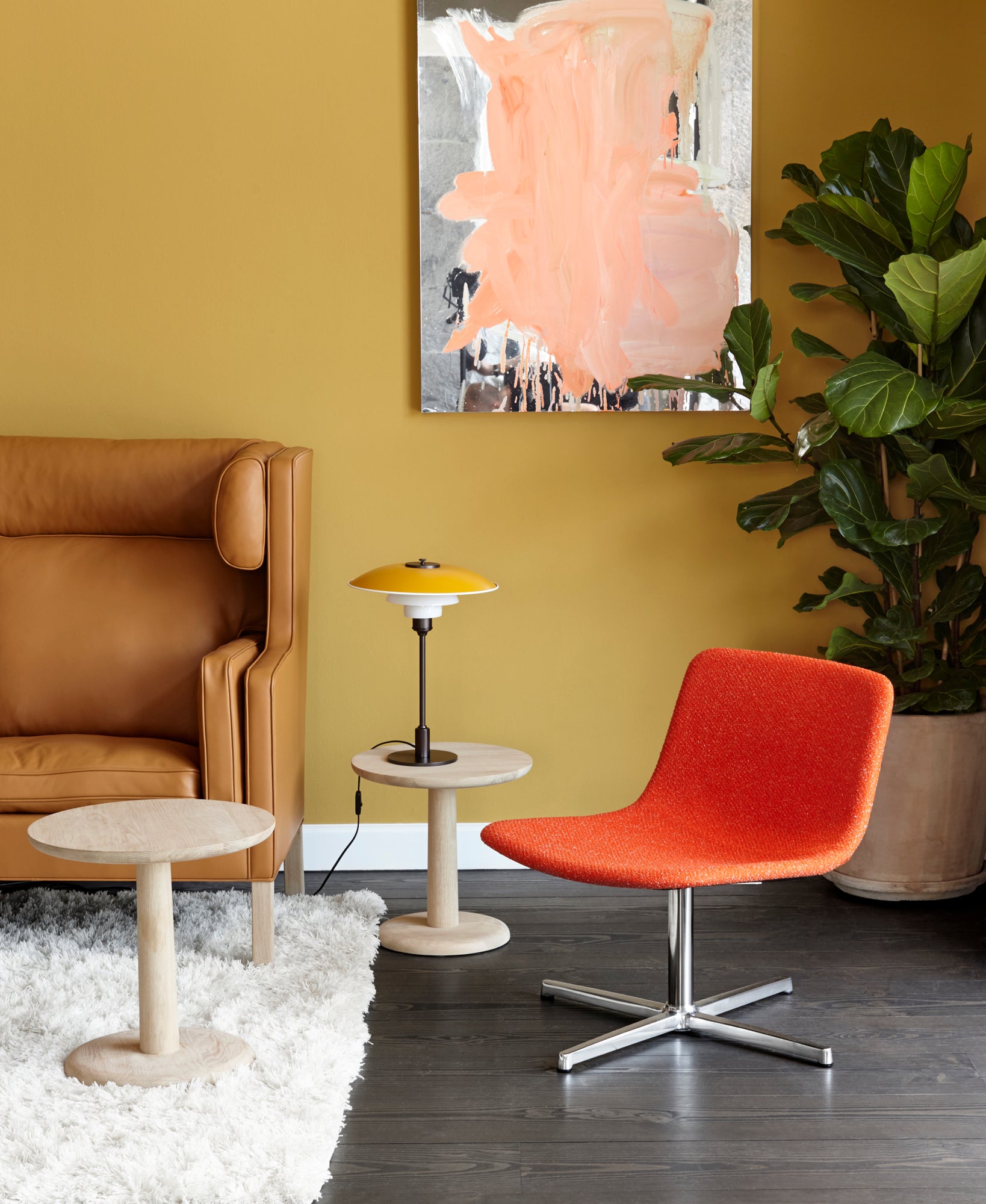 PH 3½-2½ yellow table lamp