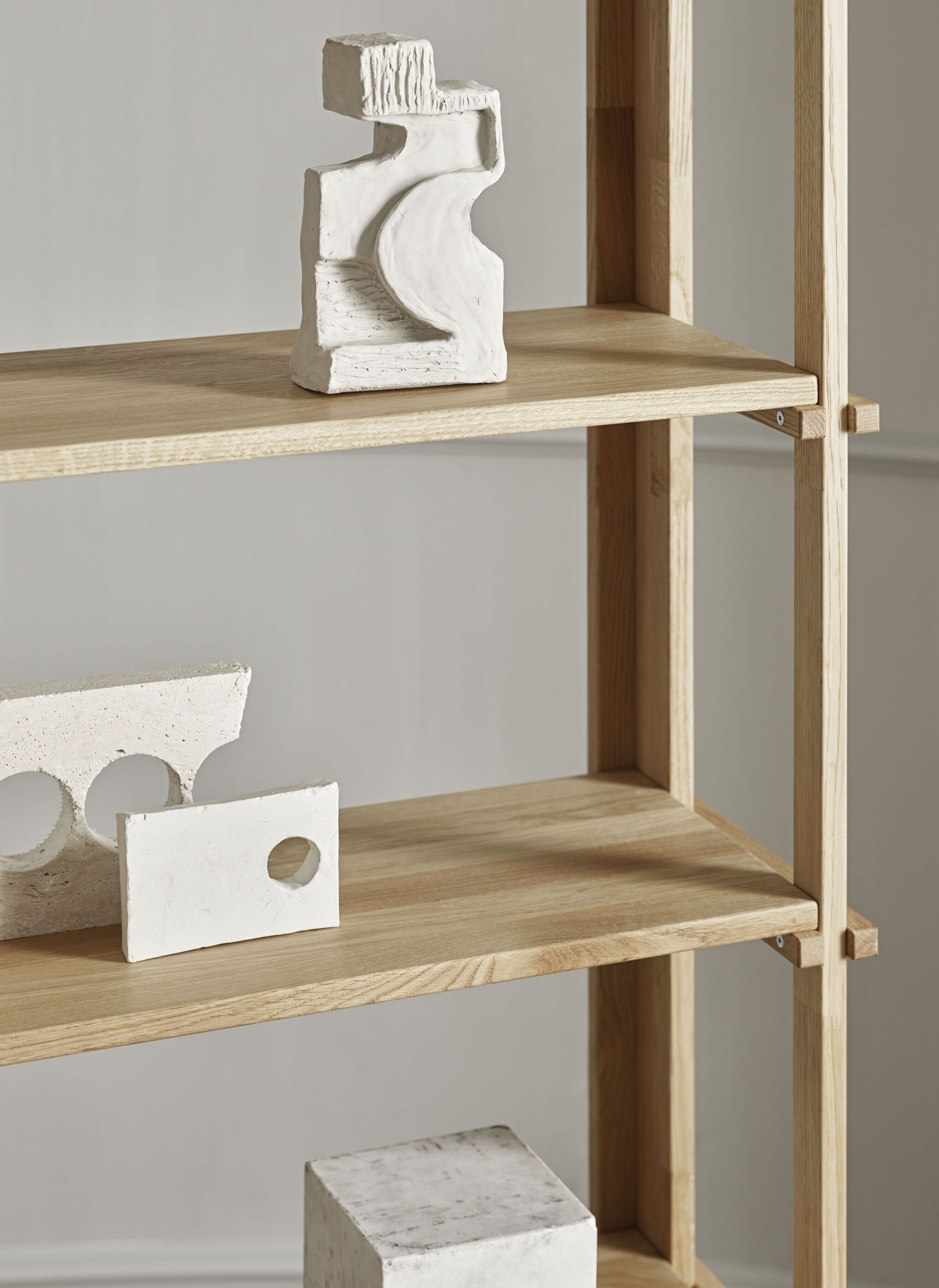 Regál se zásuvkami FRIEDMAN bělené dubové dřevo