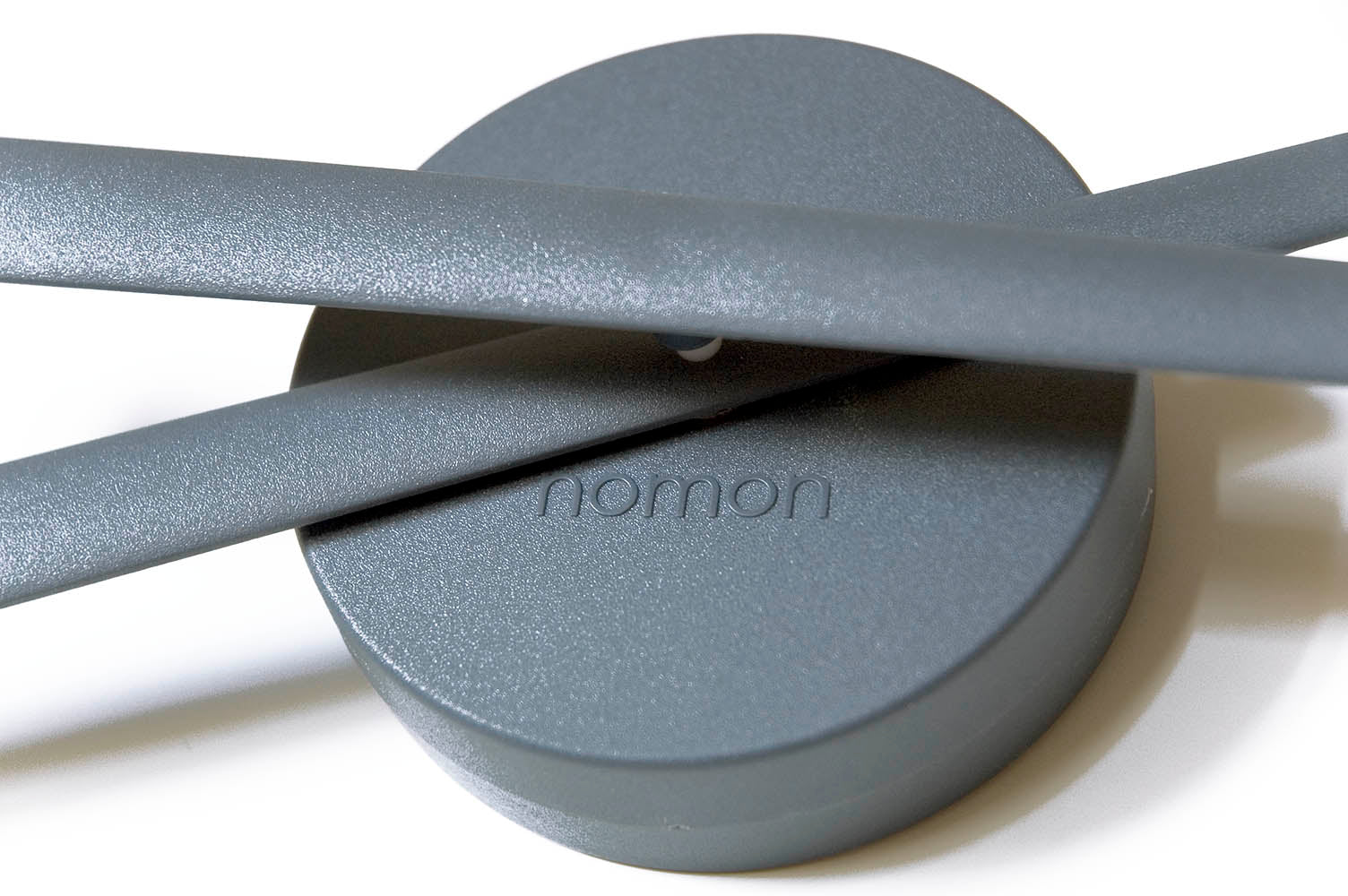 Nástěnné hodiny OJ šedé