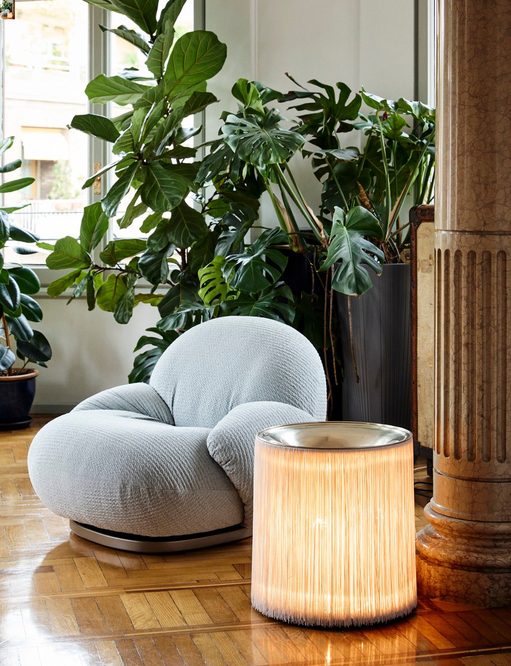 Floor lamp MODEL 597 polished aluminum