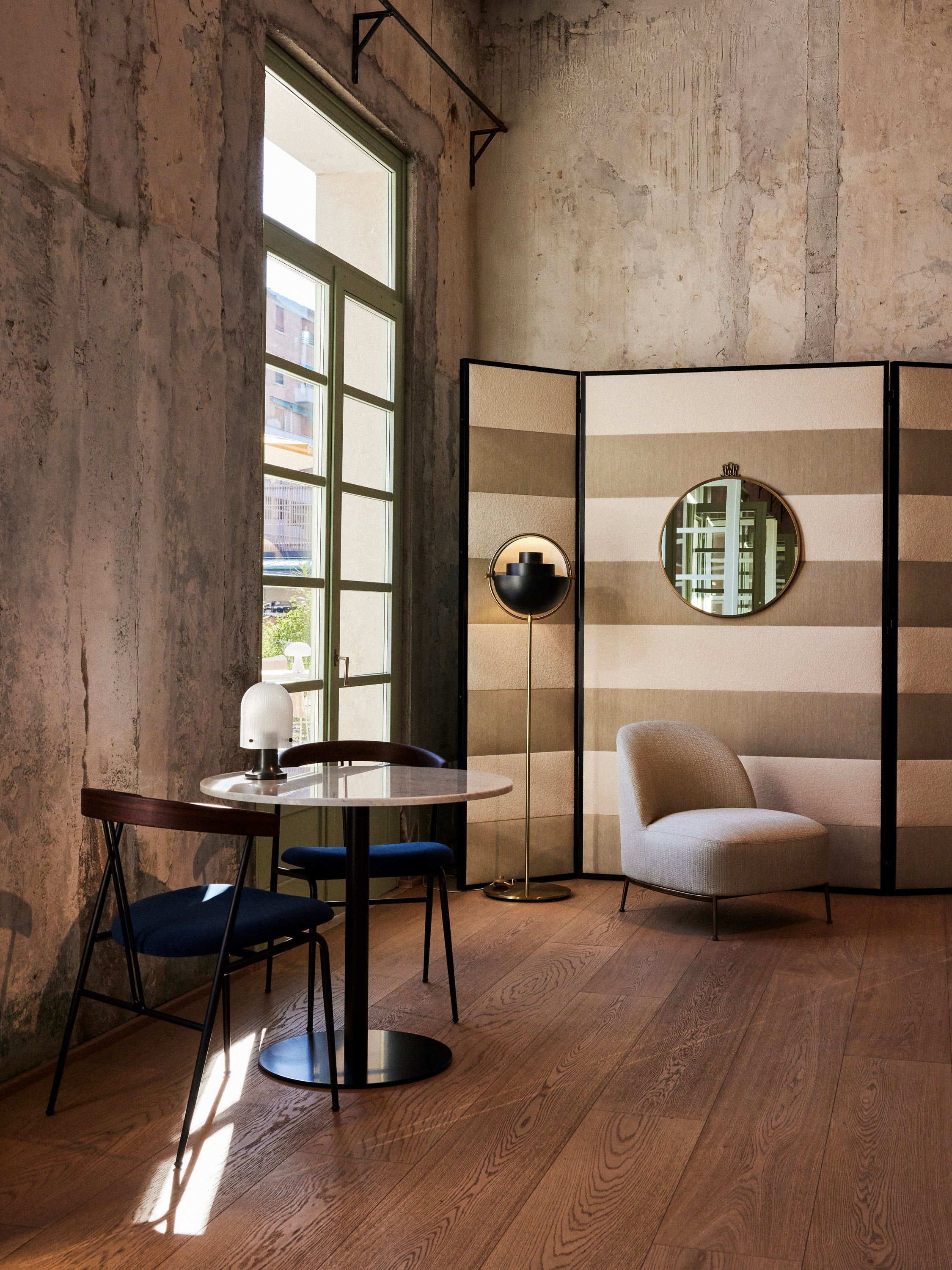 Čalouněná židle VIOLIN z olejovaného dubového dřeva