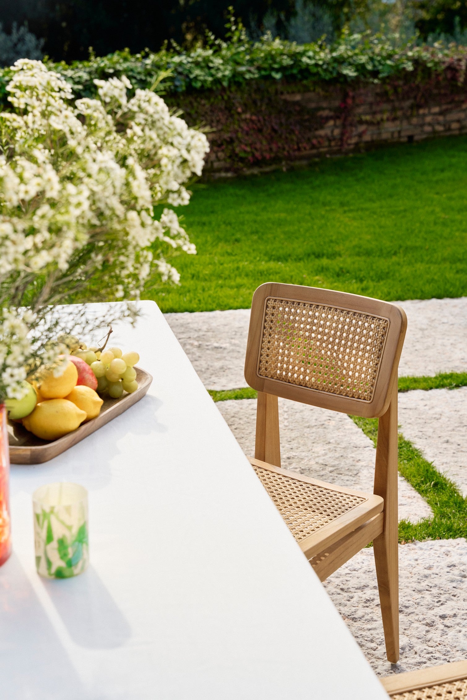 Zahradní křeslo C-CHAIR z teakového dřeva s pleteninou