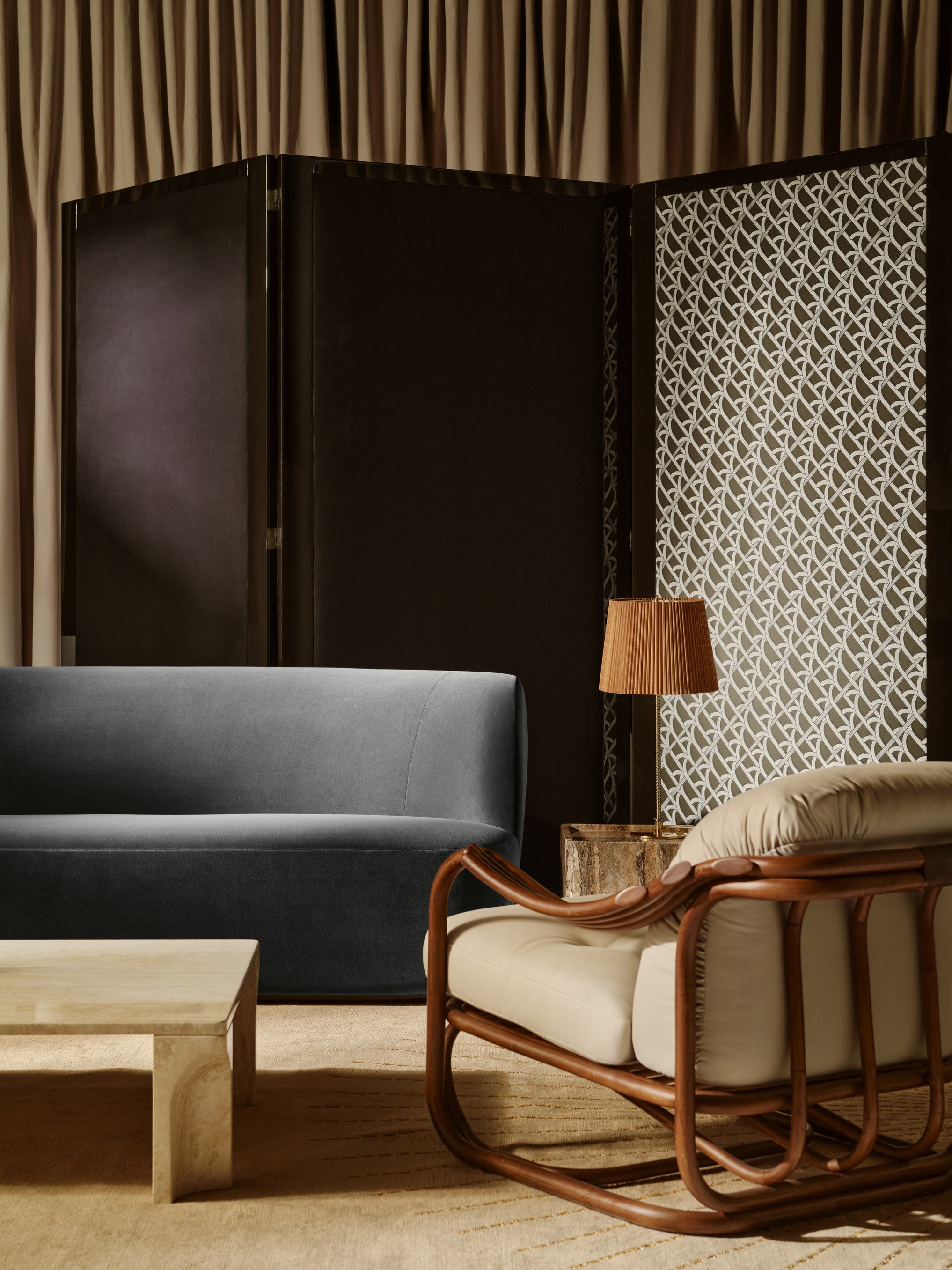 Křeslo POLTRONA TRIA čalouněné