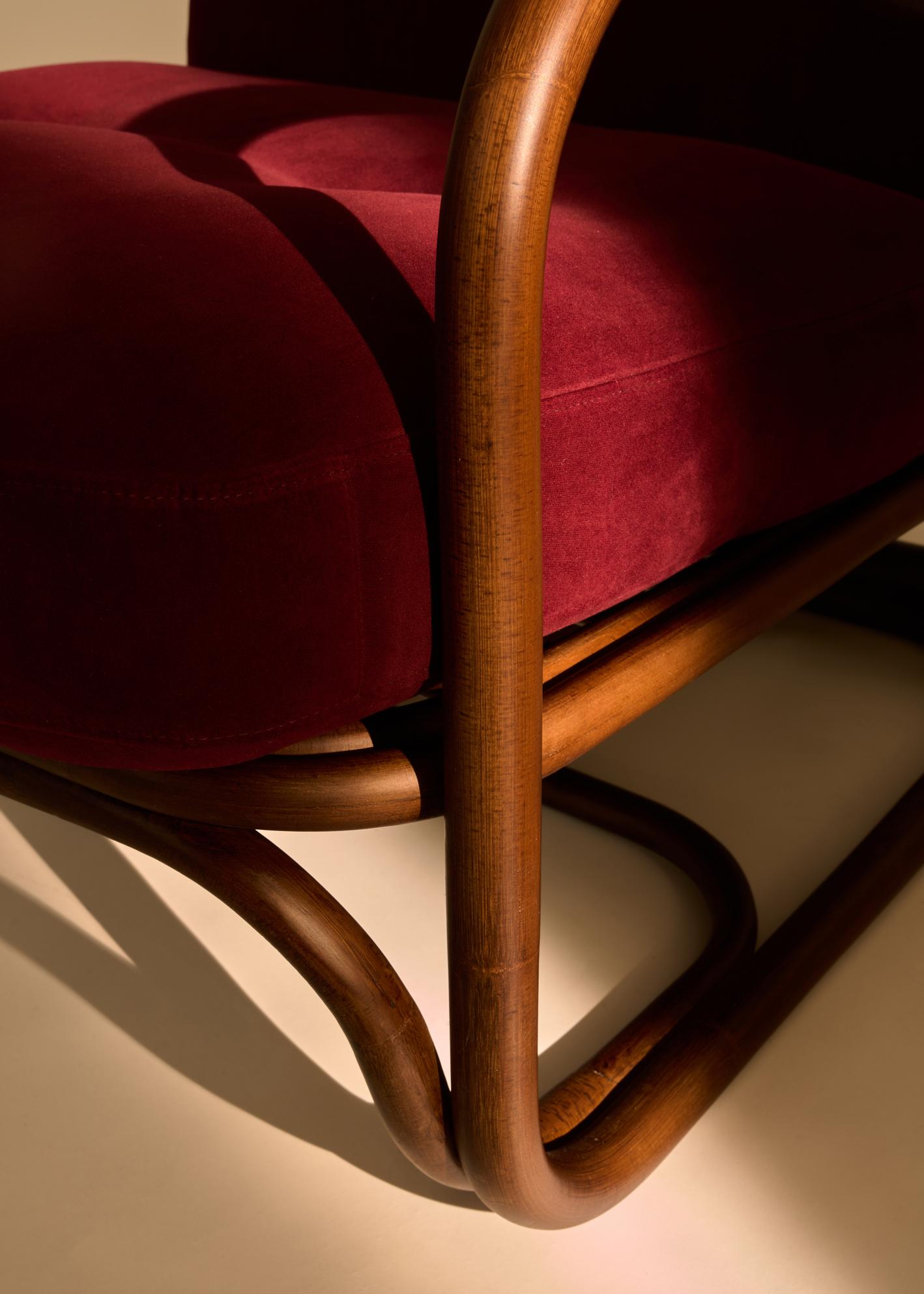 Křeslo POLTRONA TRIA čalouněné