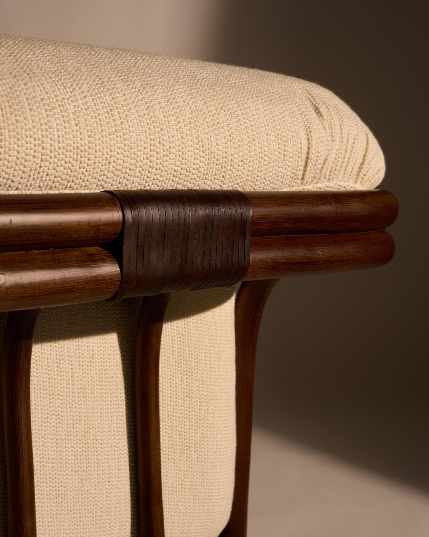 Křeslo POLTRONA TRIA čalouněné