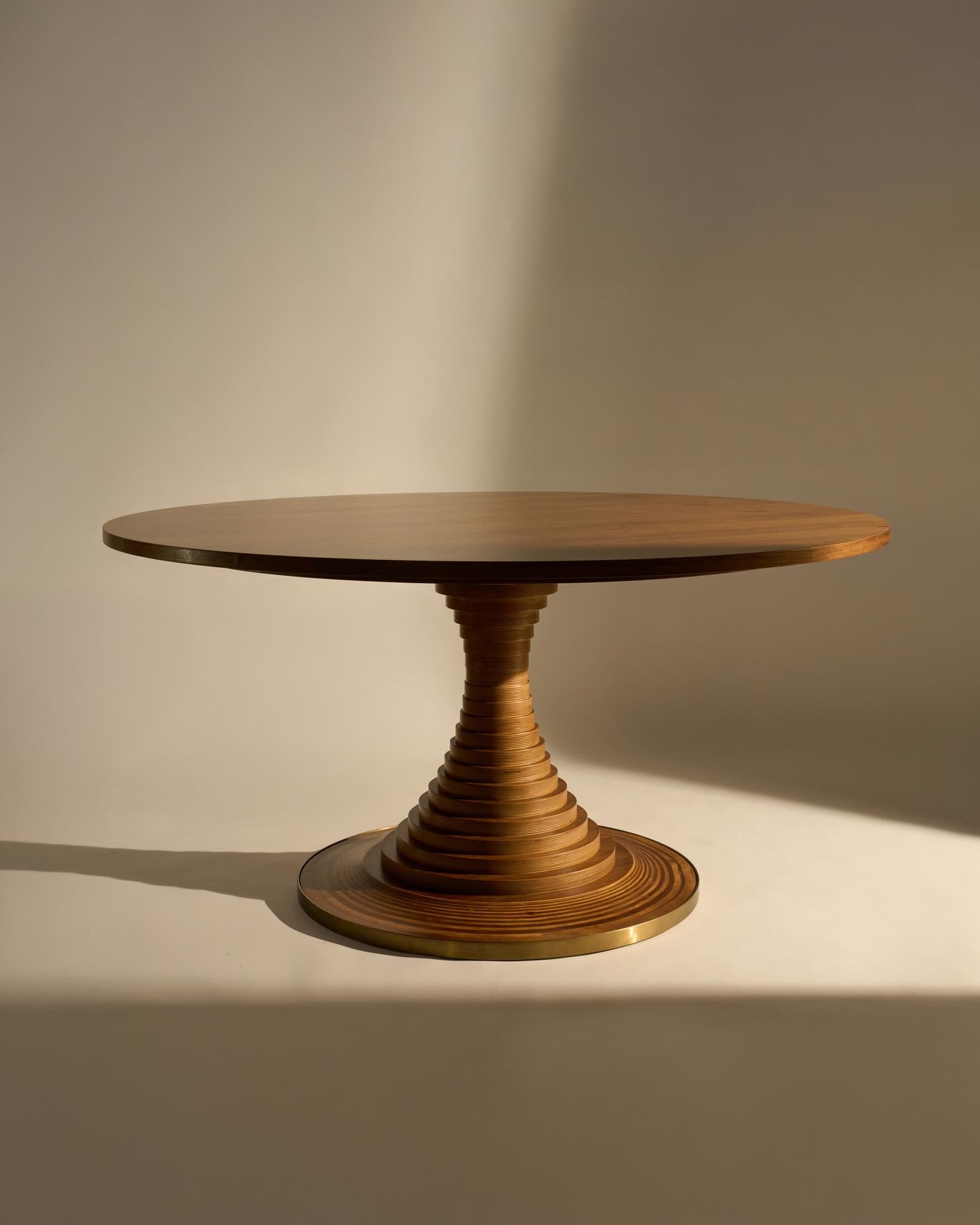 Round table TAVOLO walnut wood