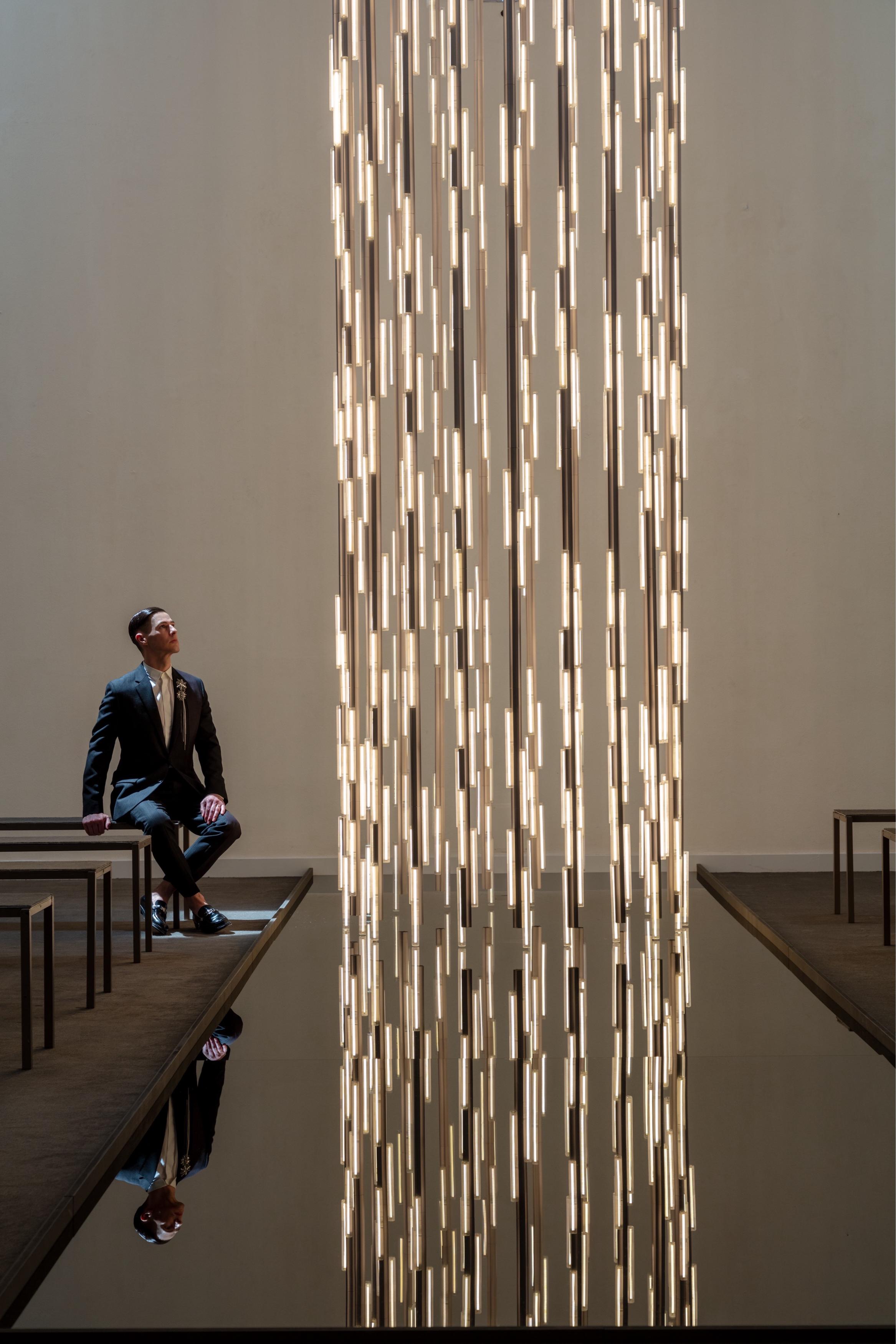 Lampa visící 3-bodová HAIL kartáčovaný bronz