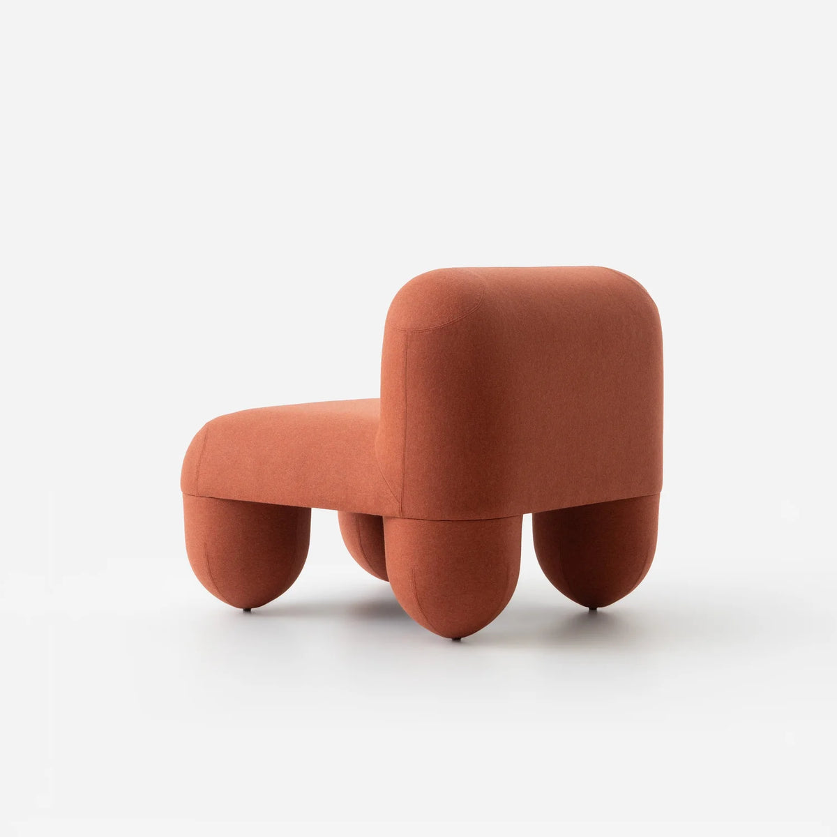 Fotel HELLO LOW tapicerowany – Noom