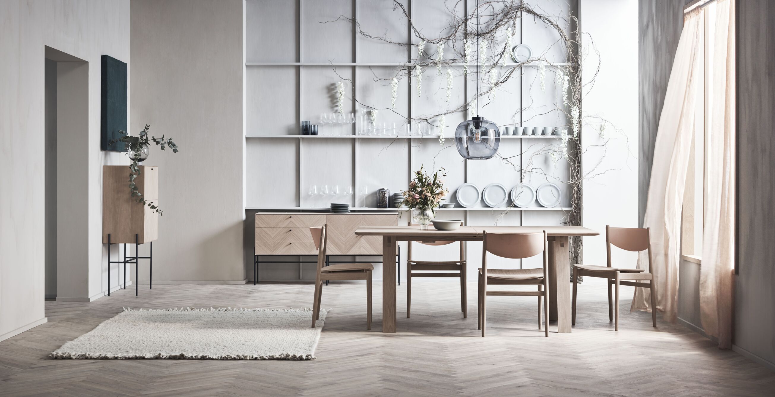 Židle APELLE z dubového dřeva