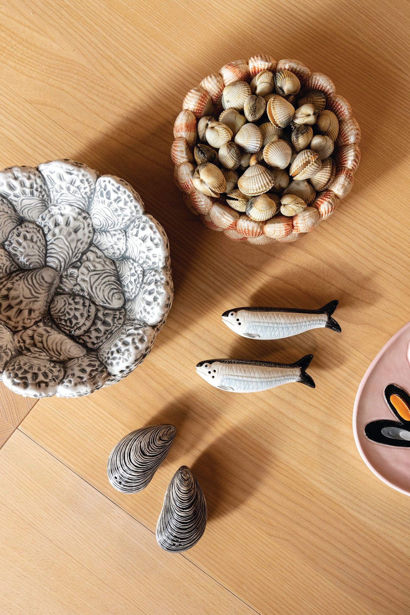 Miska OYSTER šedo-bežová