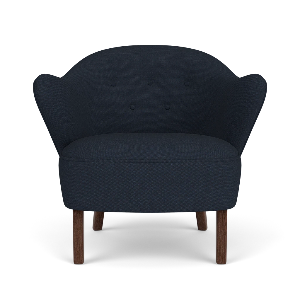 INGEBORG armchair in navy blue with a dark oak base