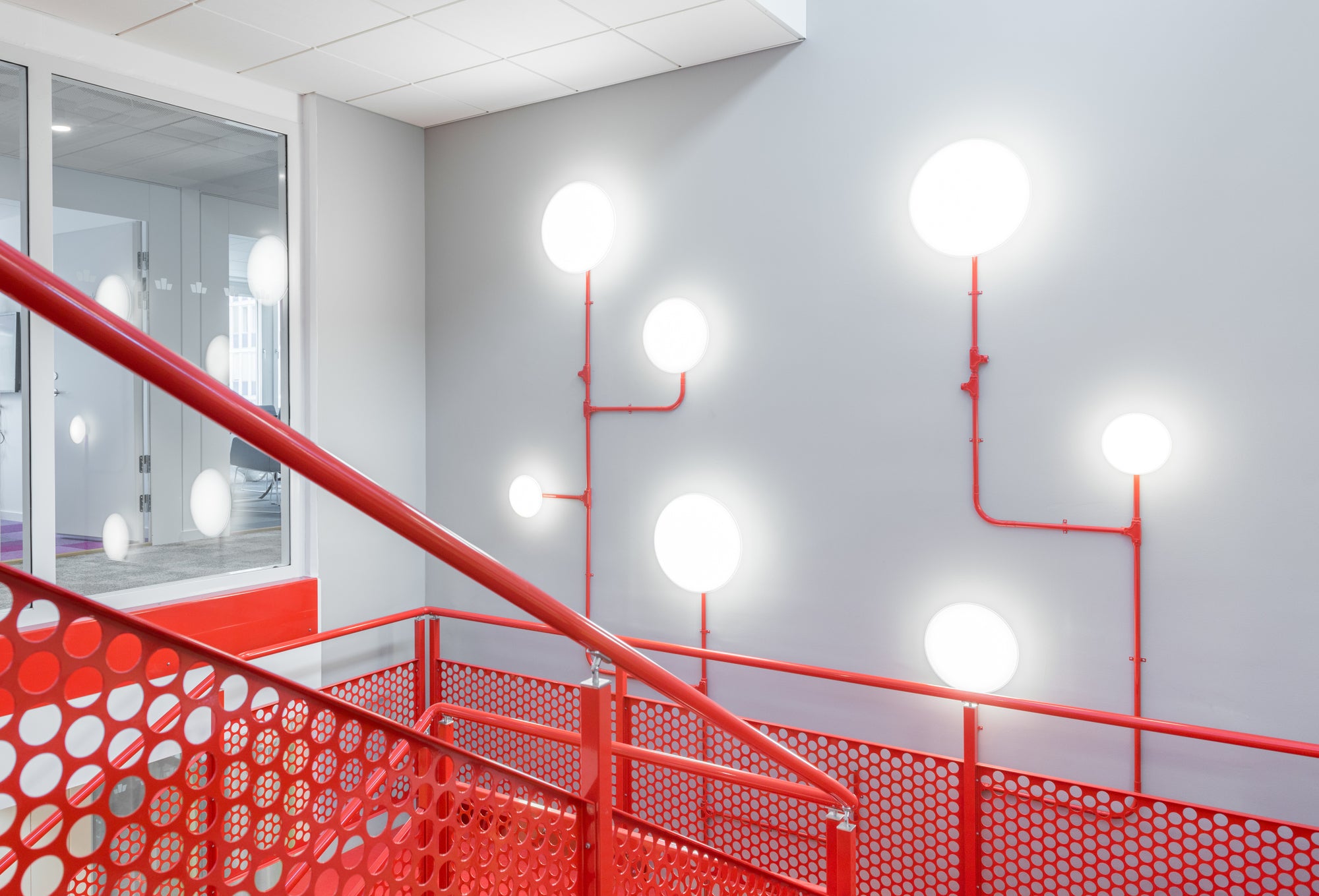 AJ EKLIPTA wall lamp white