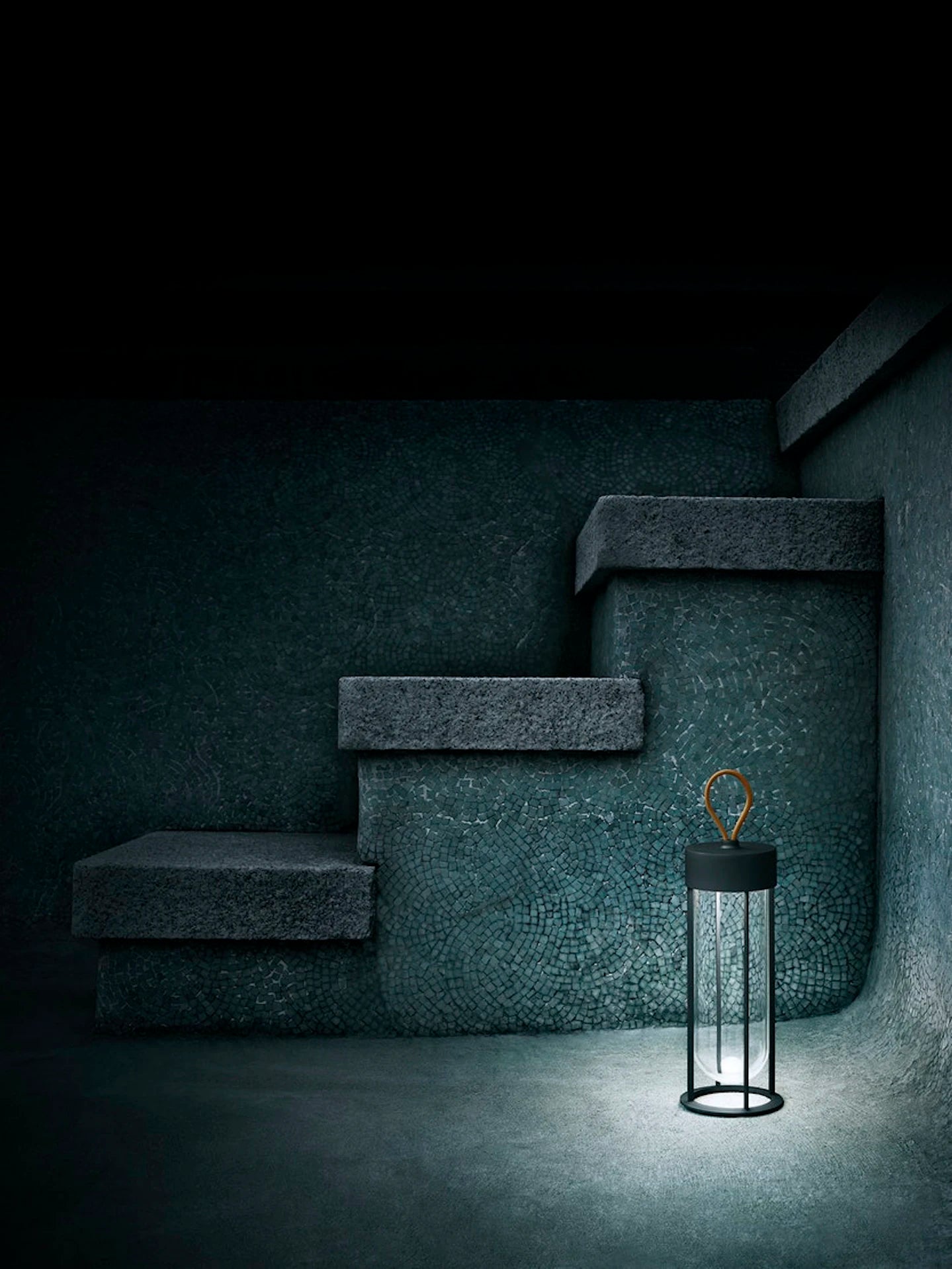 Přenosná lampa IN VITRO UNPLUGGED červená