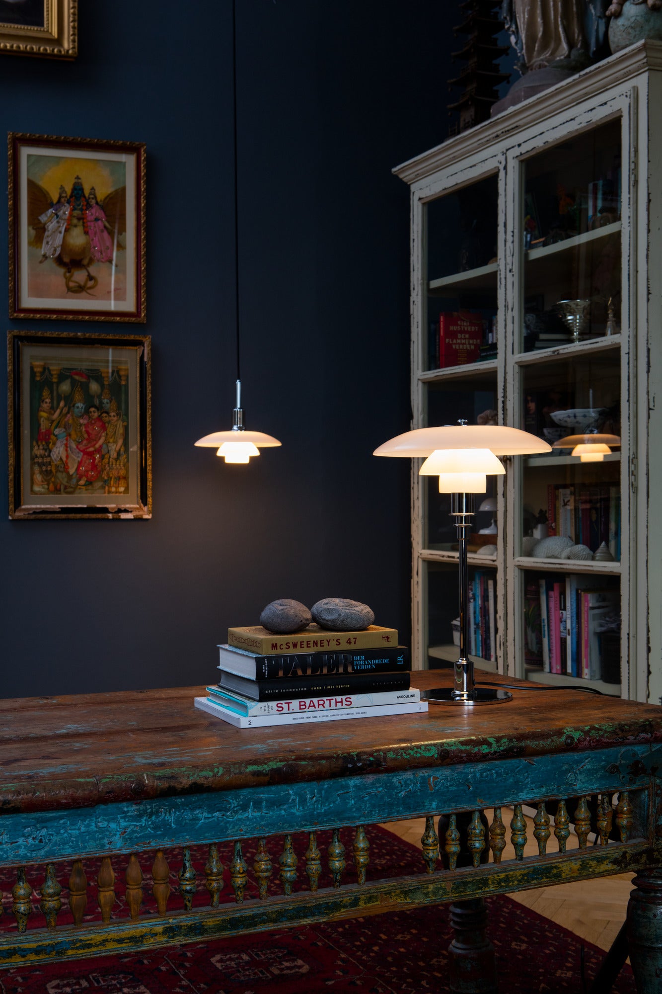 Stolní lampa PH 3/2 bílá s chromovaným podstavcem