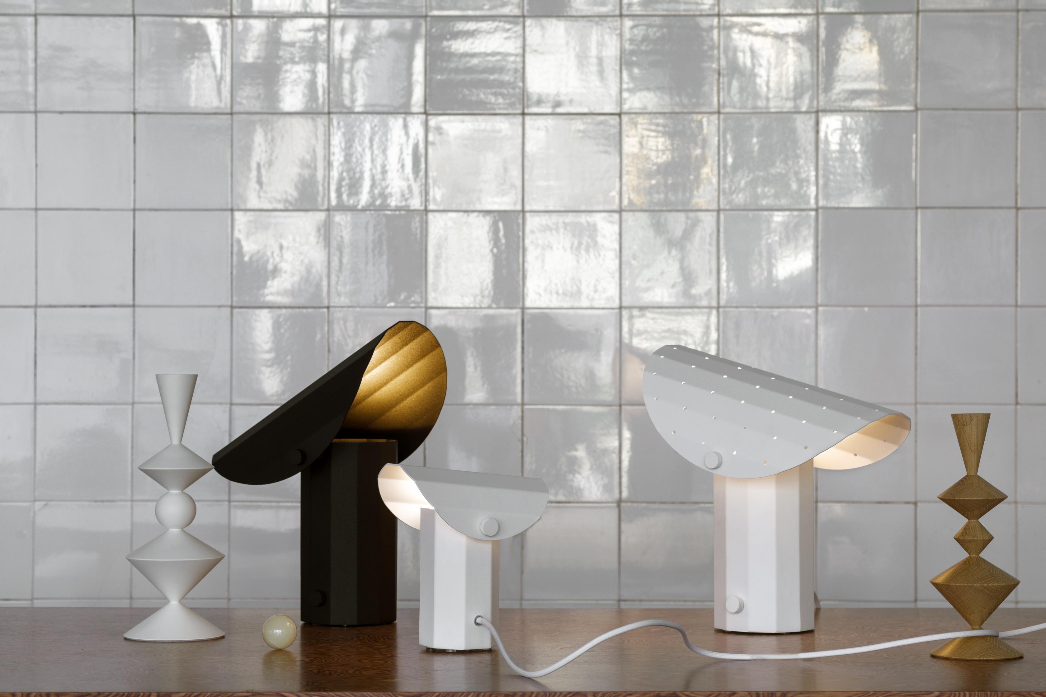 Stolní lampa APOLIN černá