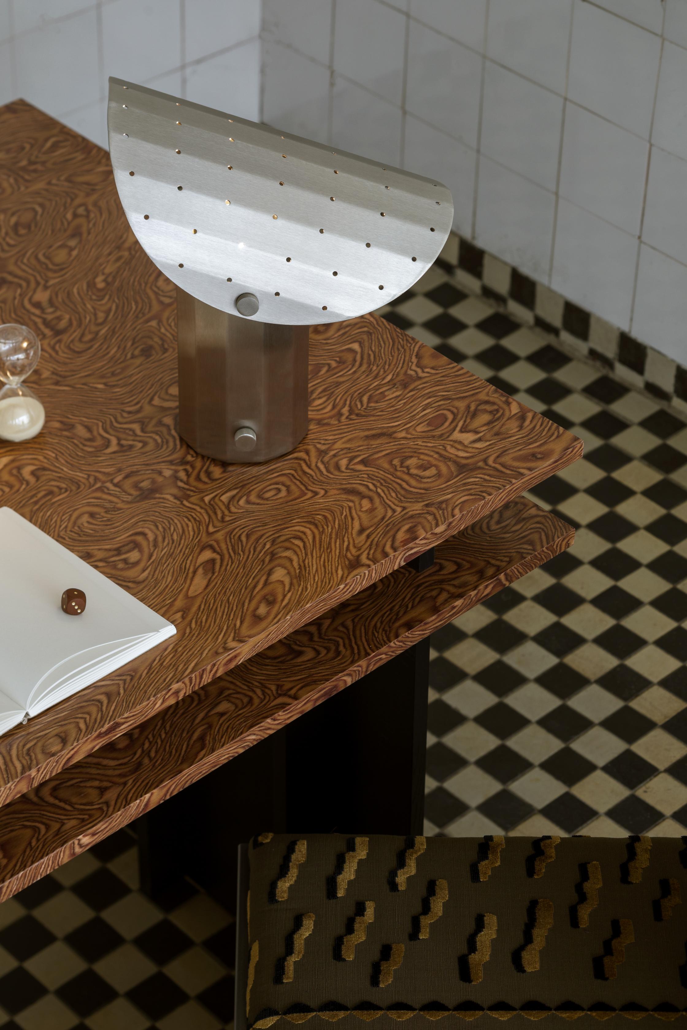 Lampa przenośna APOLIN stal szczotkowana