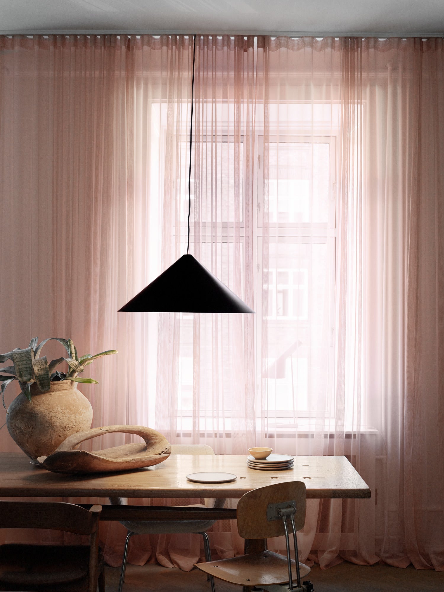 Lampa wisząca KEGLEN czarny