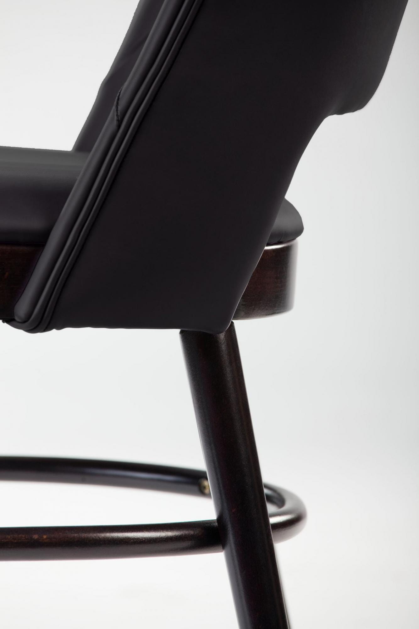 Židle SHELL A-0045 čalouněná s bukovou základnou