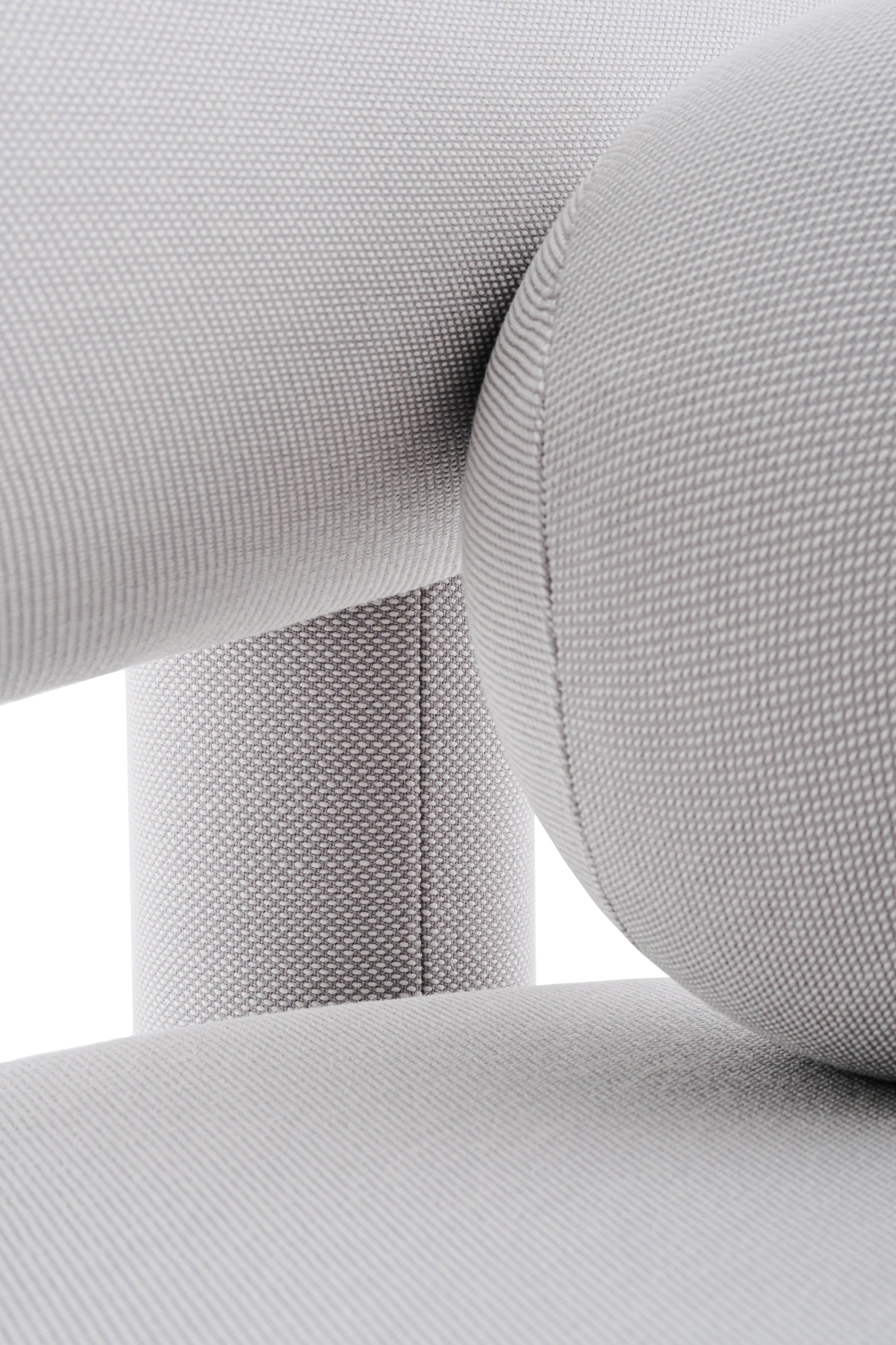 Upholstered Armchair GROPIUS CS1