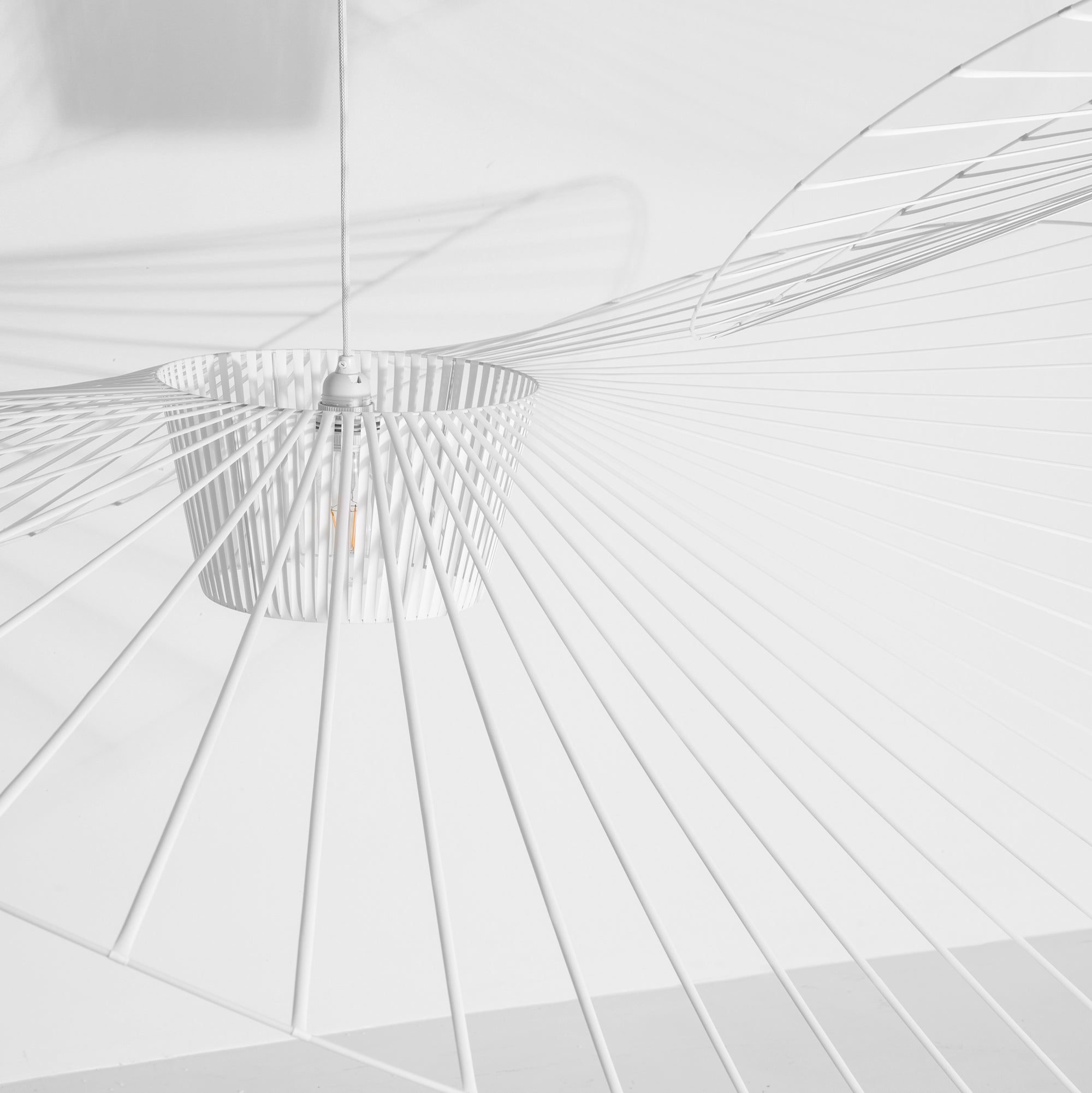 VERTIGO white pendant lamp