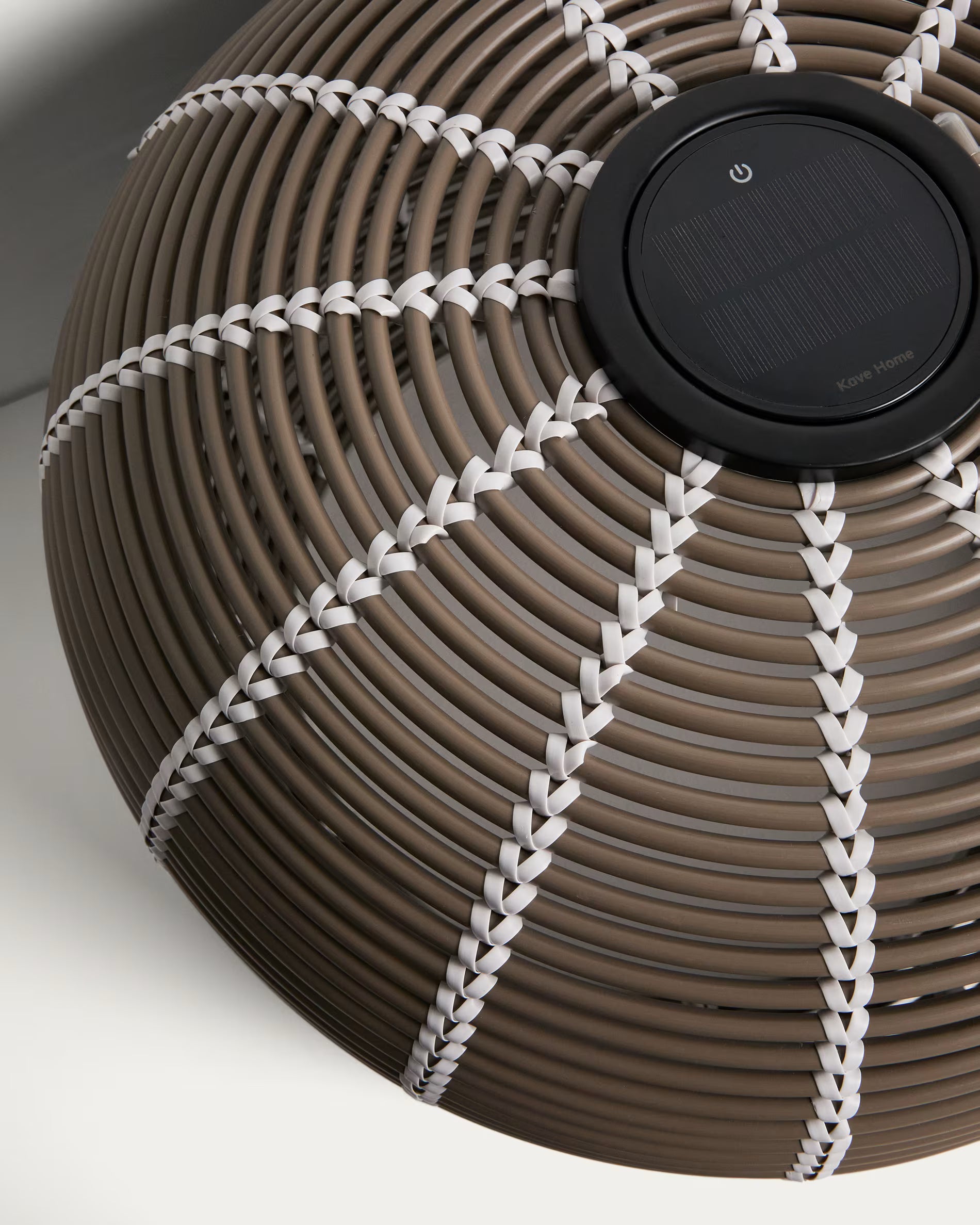 Solární zahradní lampa GAROINA taupe syntetický ratan