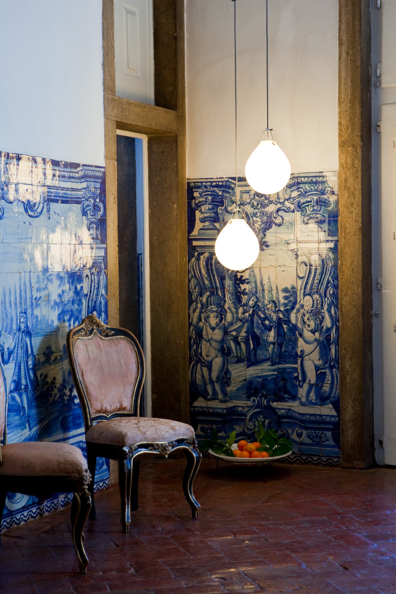 Závěsné svítidlo MOSER bílé