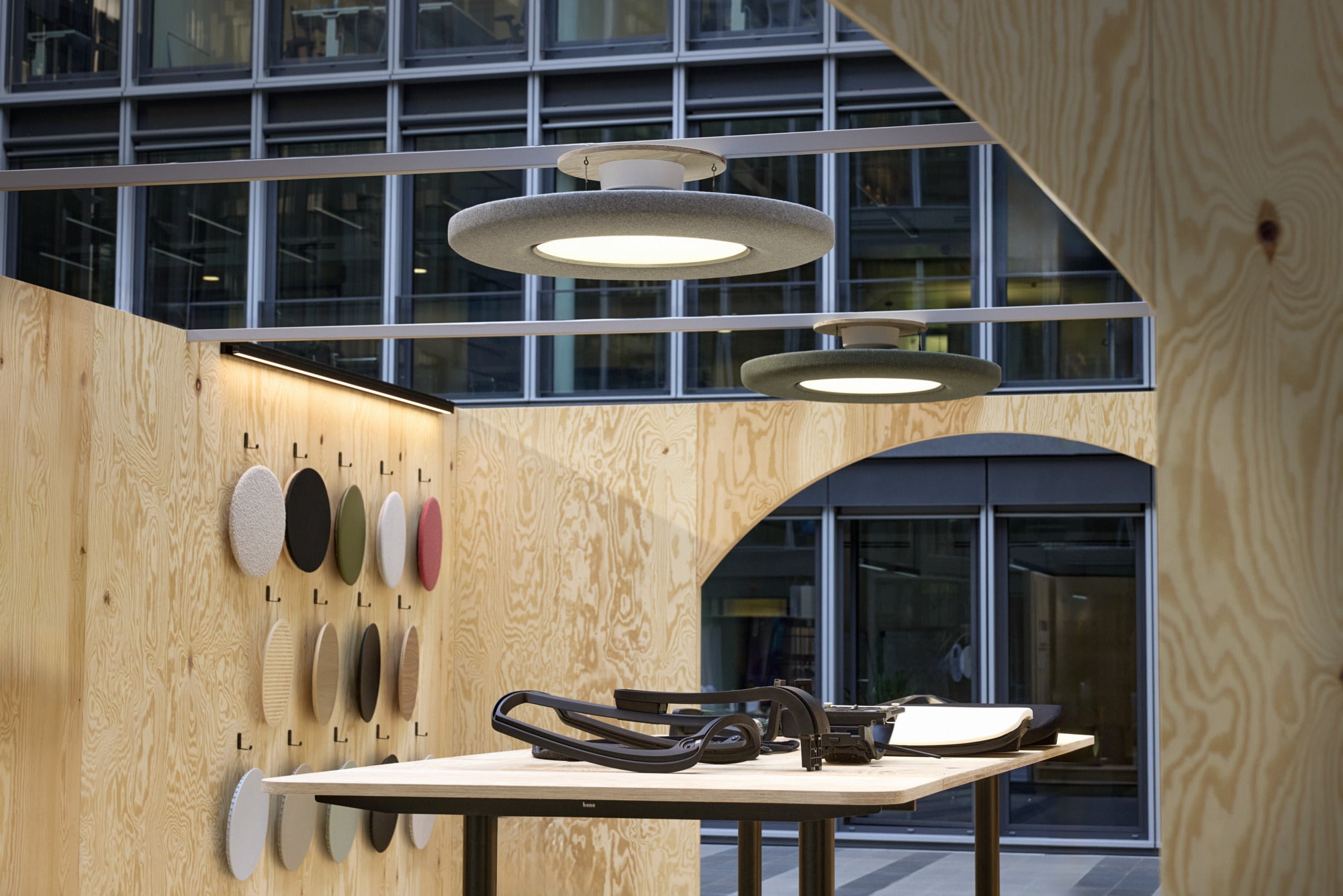 Lampa wisząca LP SLIM ACOUSTIC czarny rant