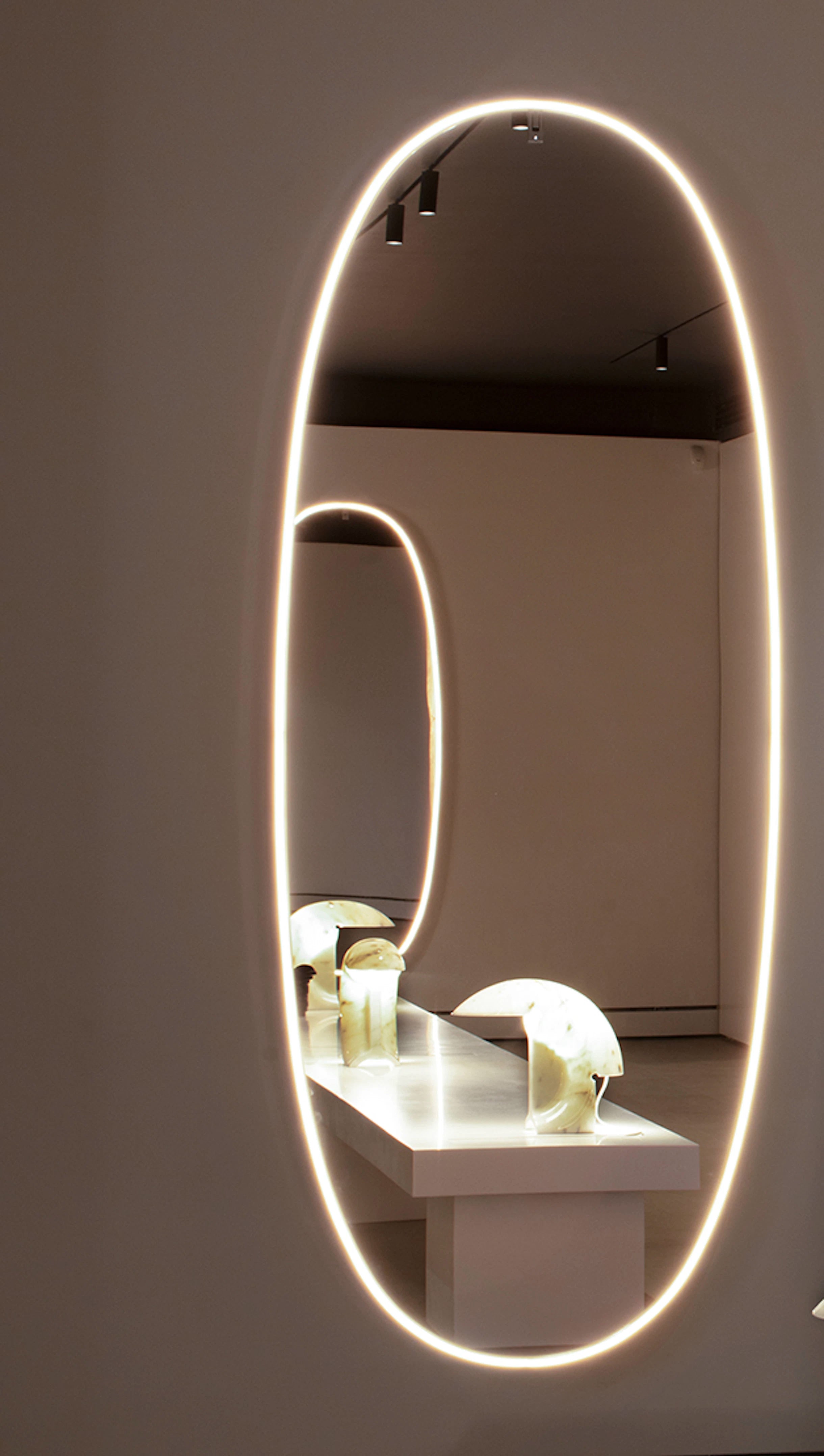 LA PLUS BELLE illuminated mirror brown