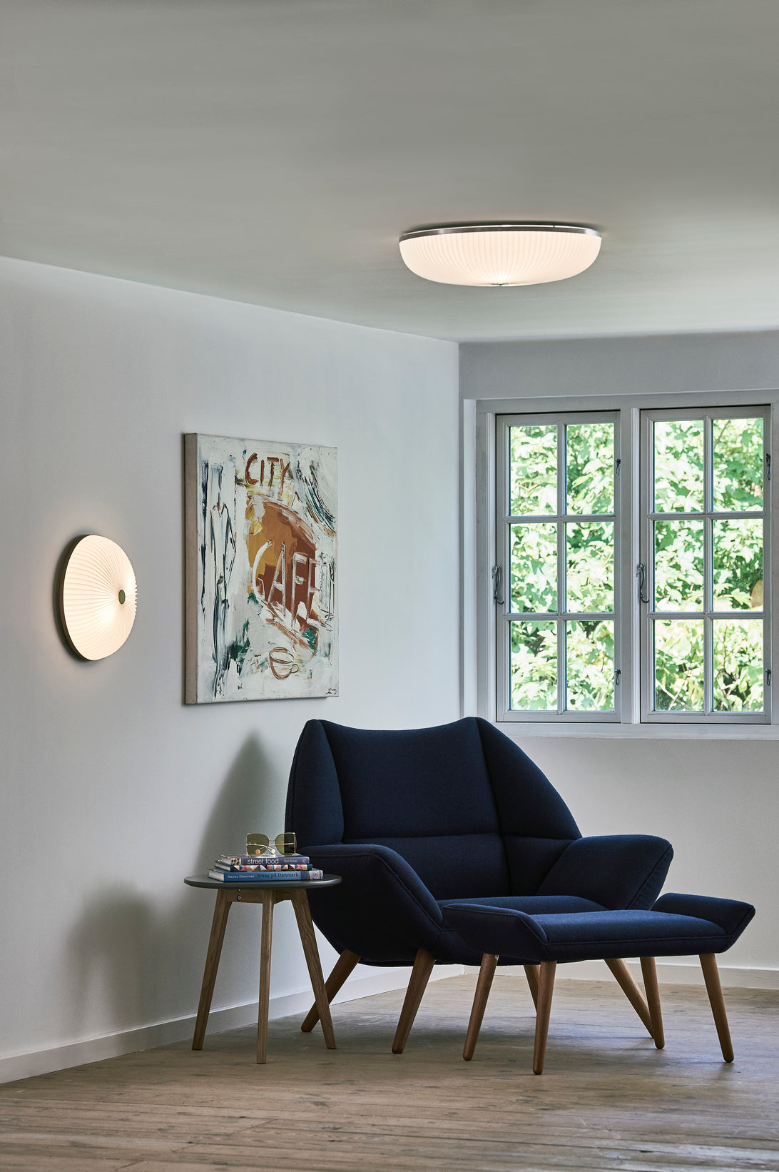 Nástěnná lampa MODEL 235 LAMELLA bílá se zlatou