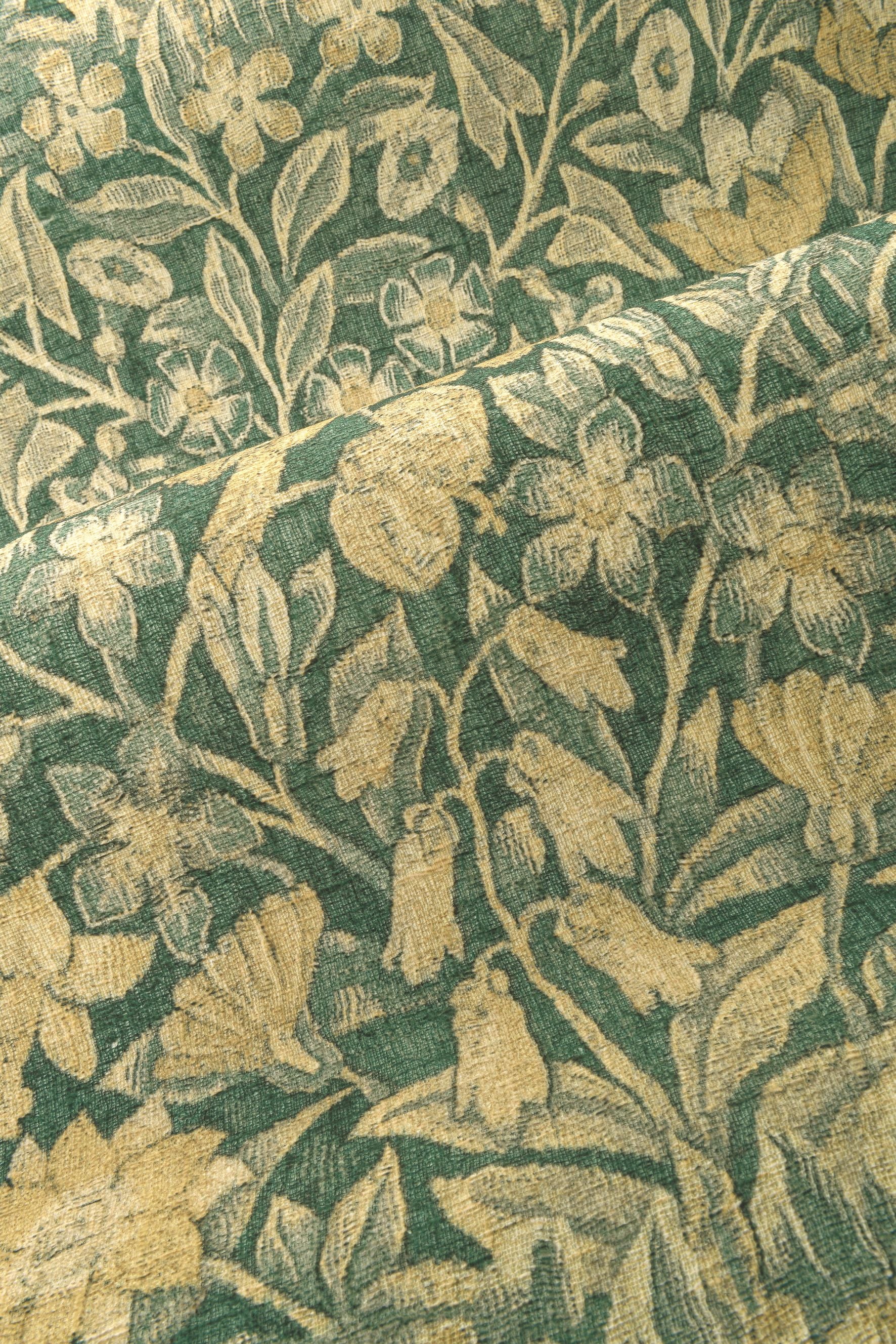 Textile wallpaper with a floral motif BOUQUET brown with beige