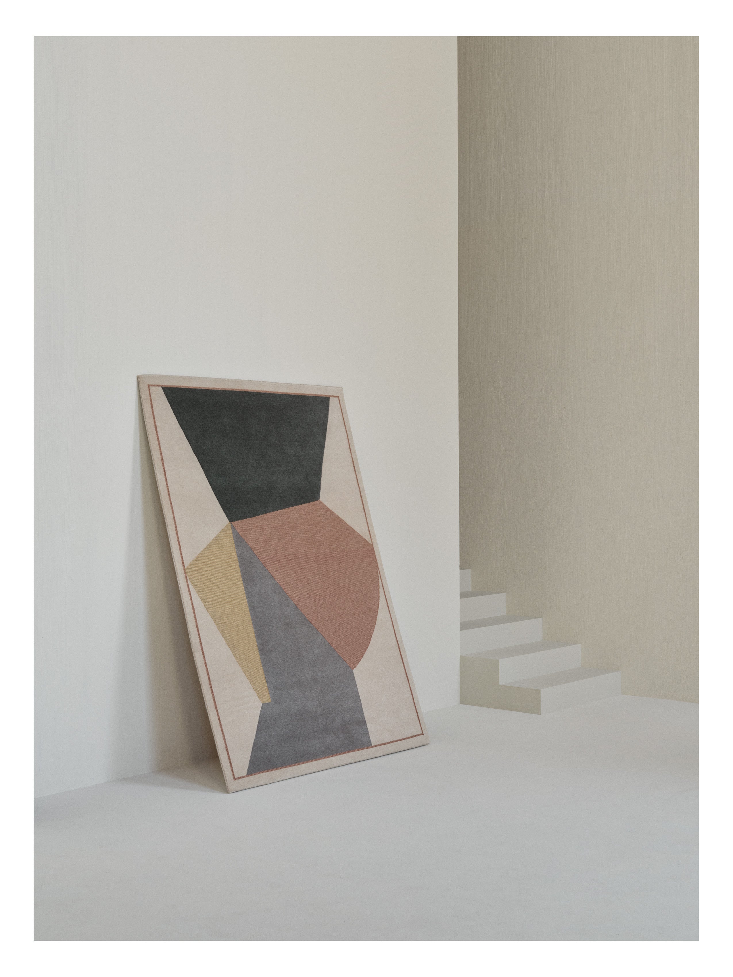 DIFFUSED AURA Rug in Broken Pink with Beige