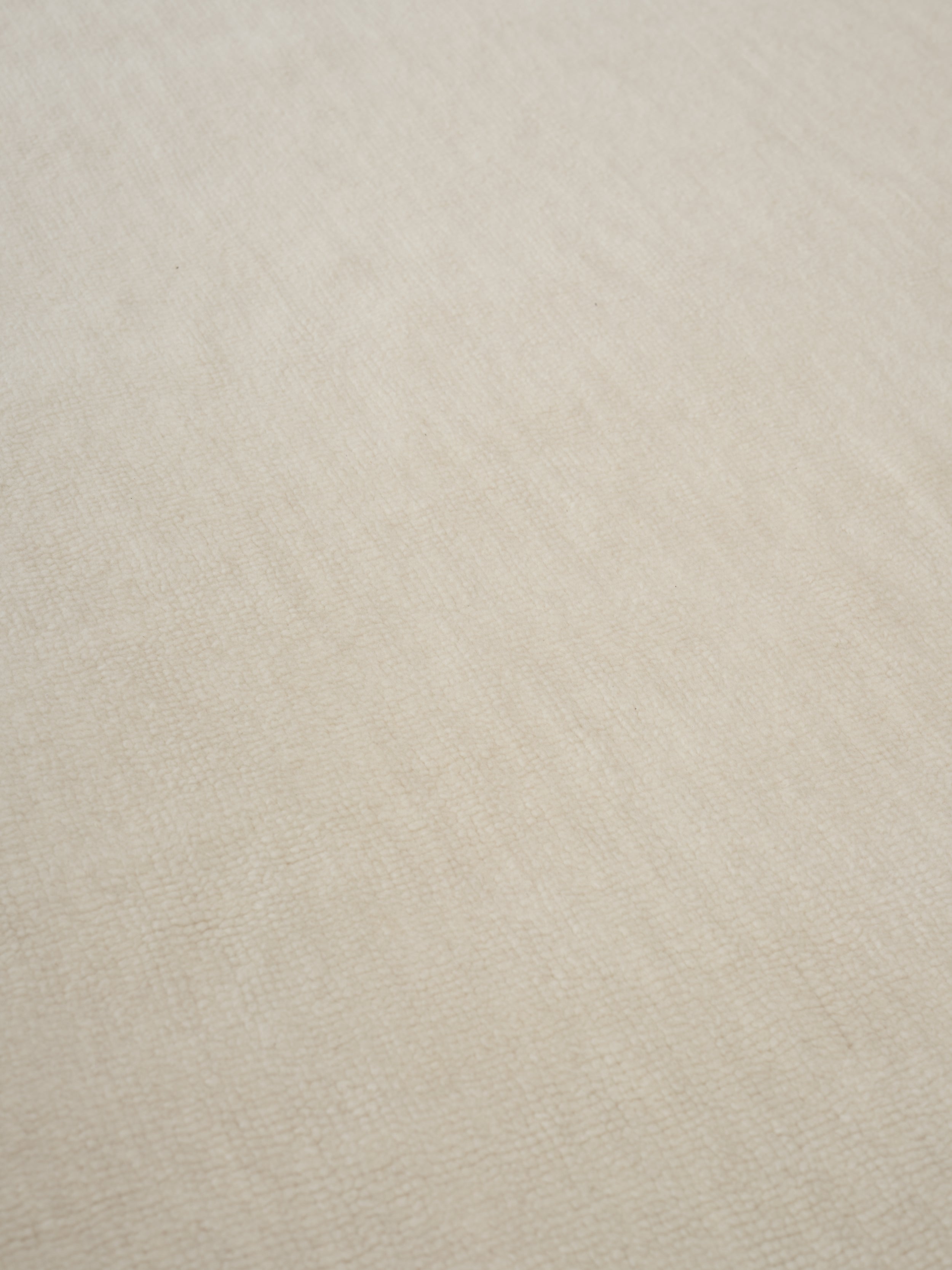 Koberec HUSHED FRAME jasně béžový