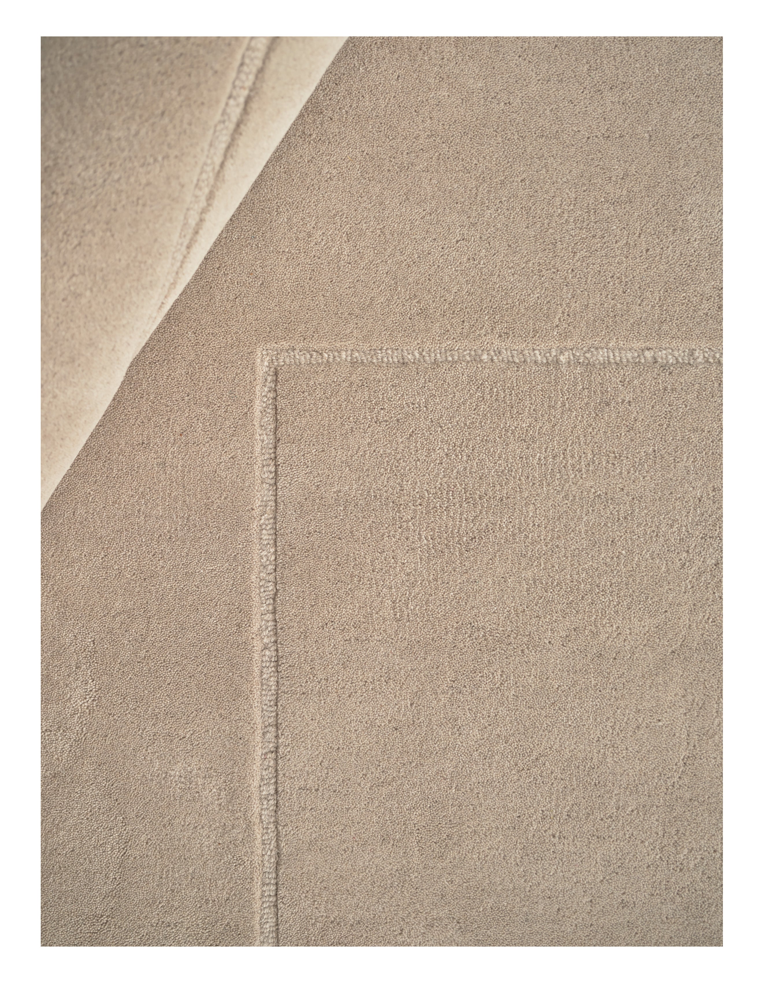 Lineal rug poem beige