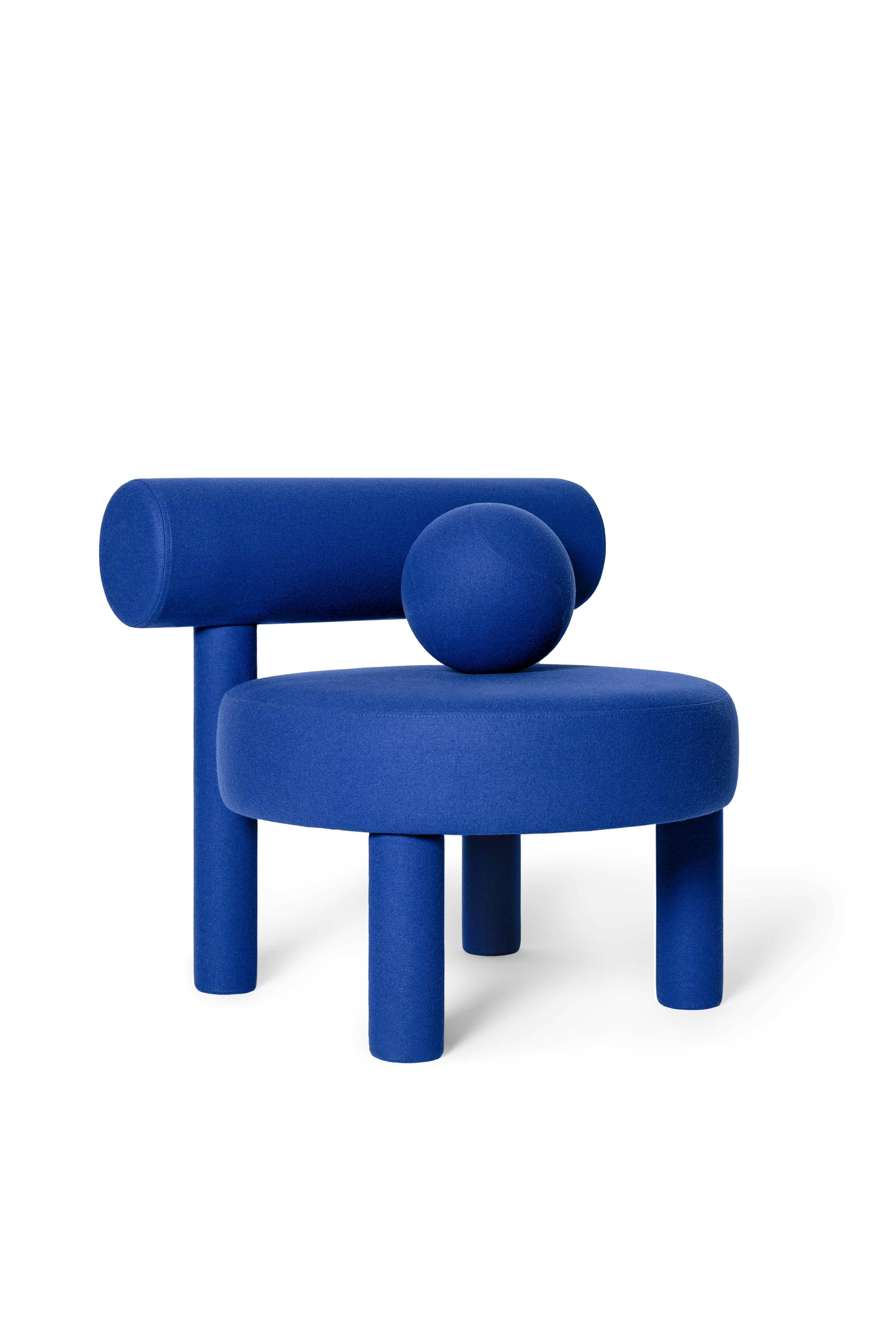 Upholstered Armchair GROPIUS CS1