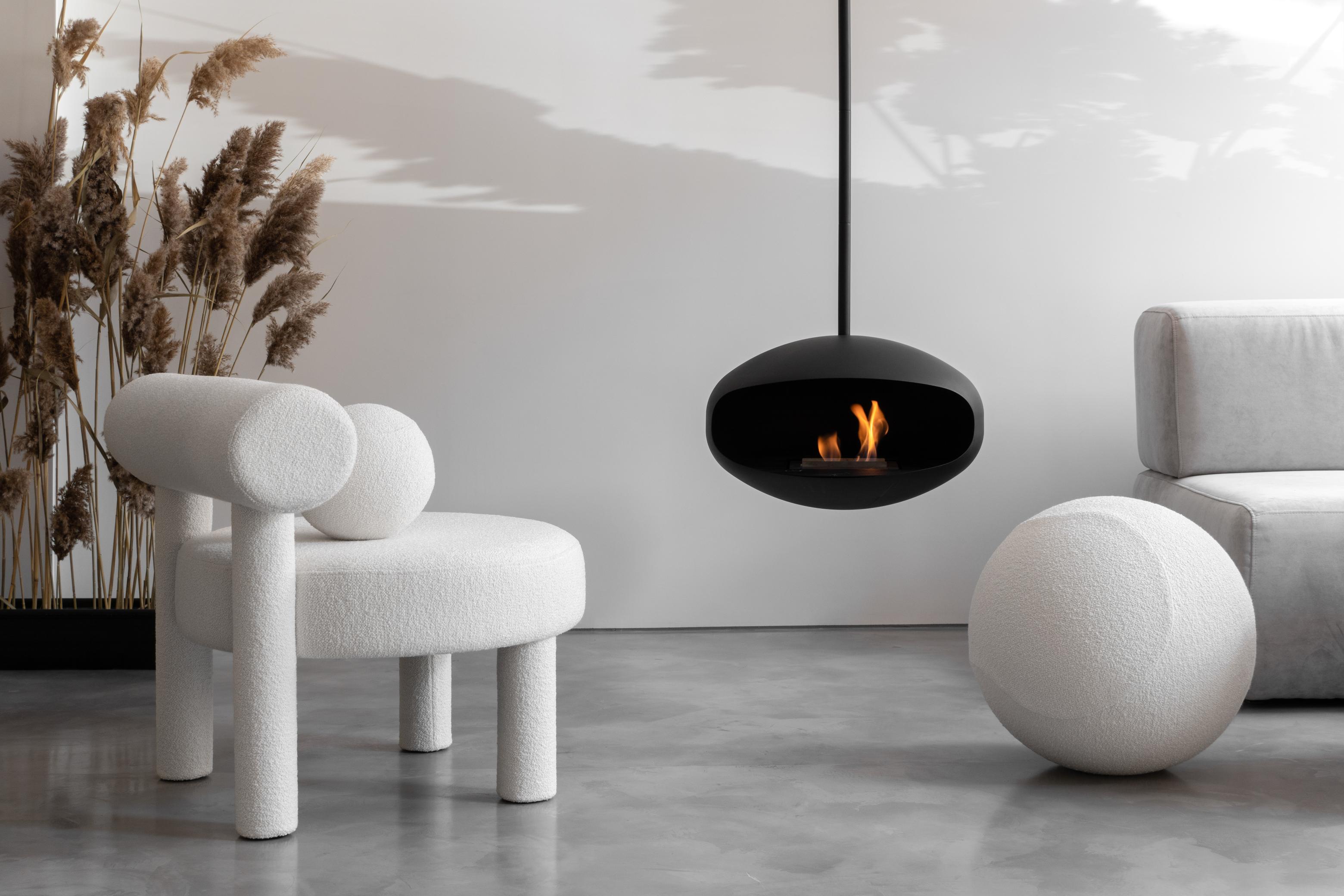 Upholstered Armchair GROPIUS CS1