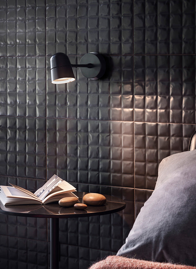 Nastavitelná nástěnná lampa COUNTERBALANCE černá