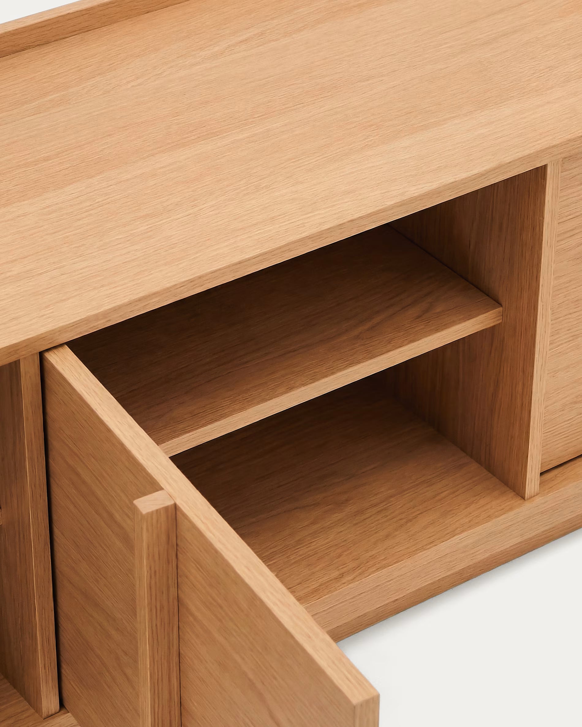 ONIX Oak Veneer TV Cabinet