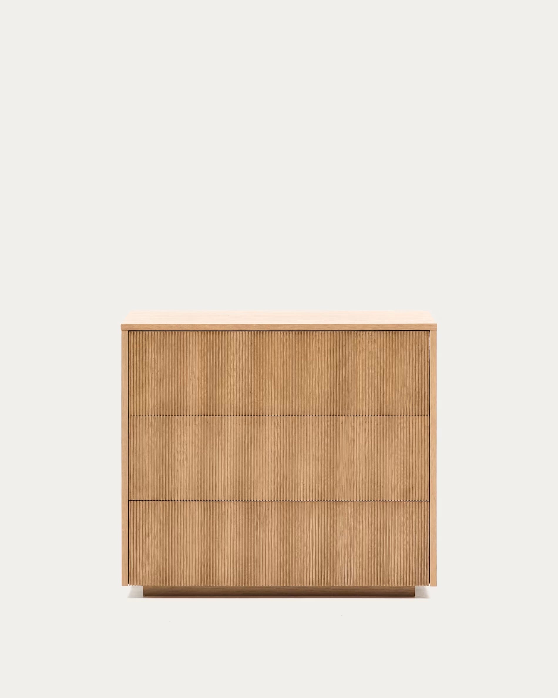HELVINE Oak Veneer Chest of Drawers