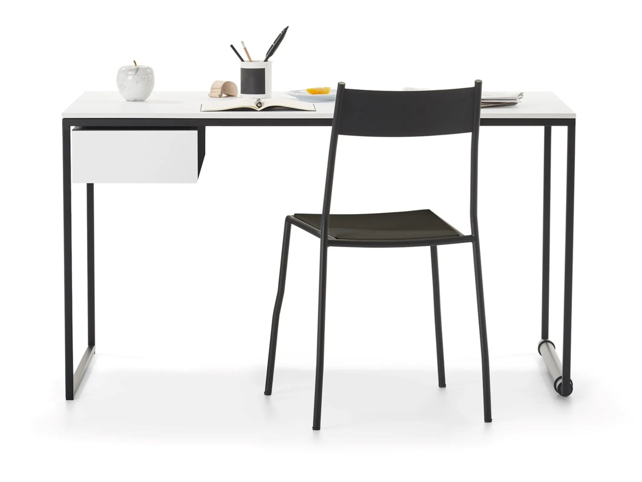 Psací stůl MACIS z dubového dřeva